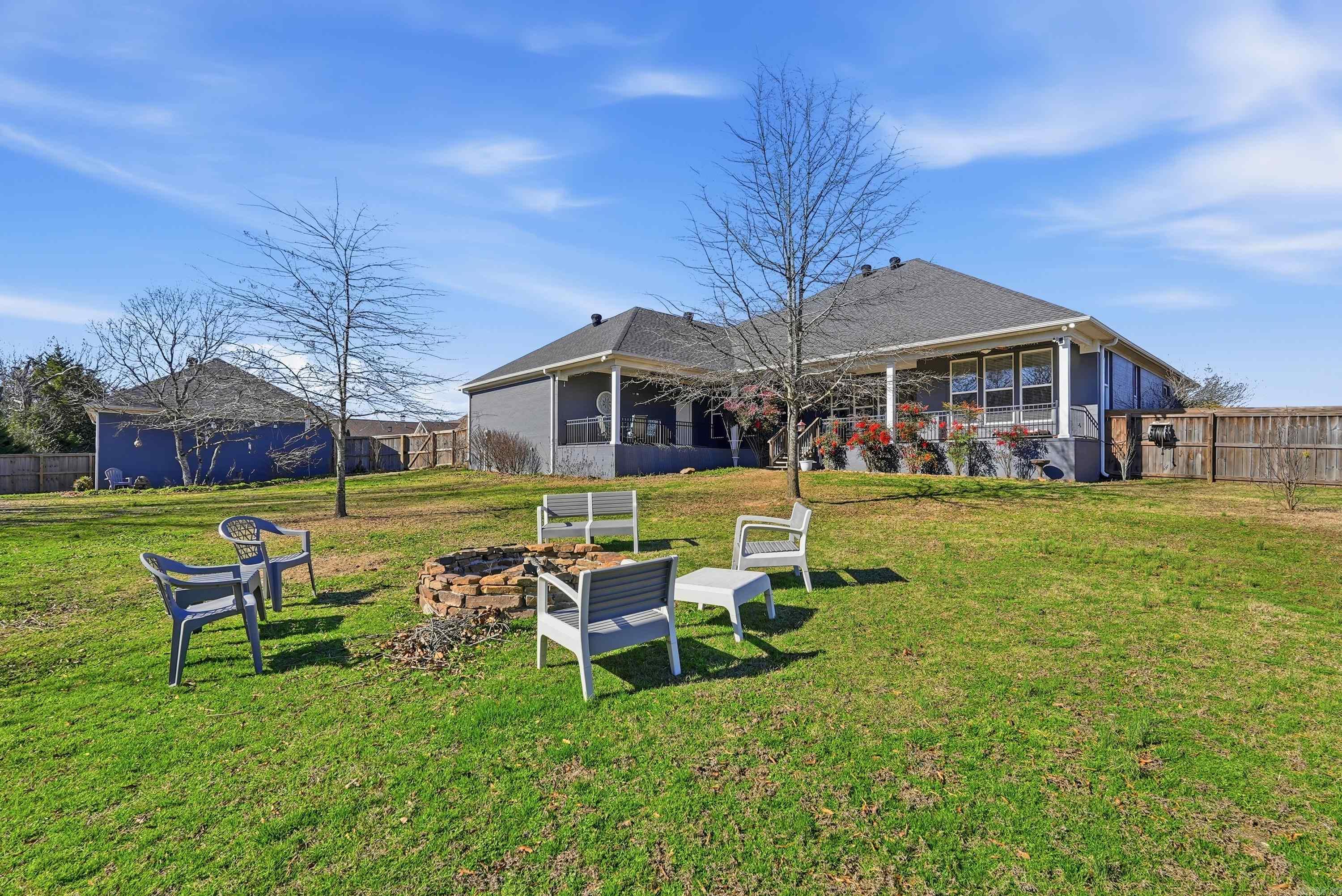 8 Persimmon Ridge Drive