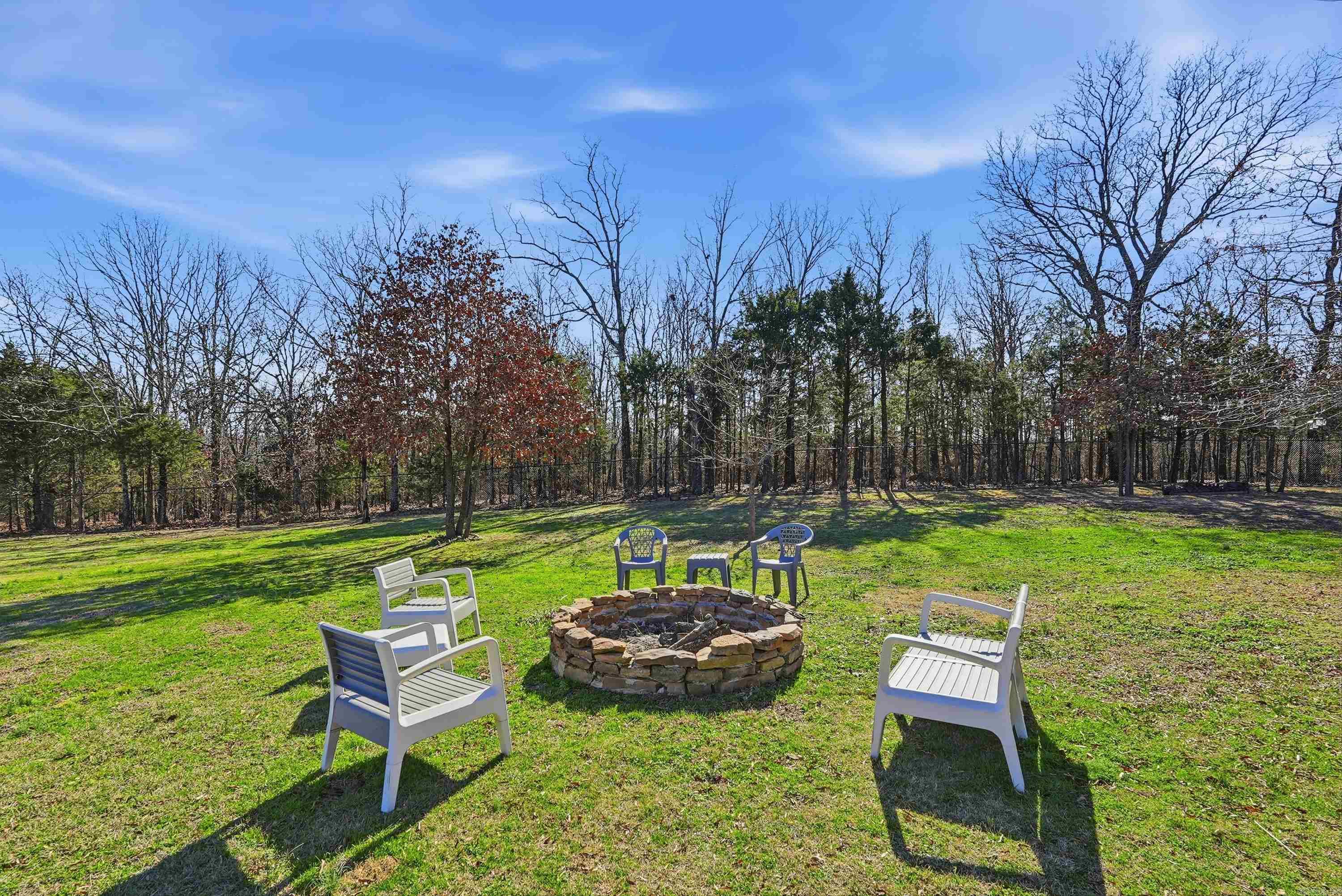 8 Persimmon Ridge Drive