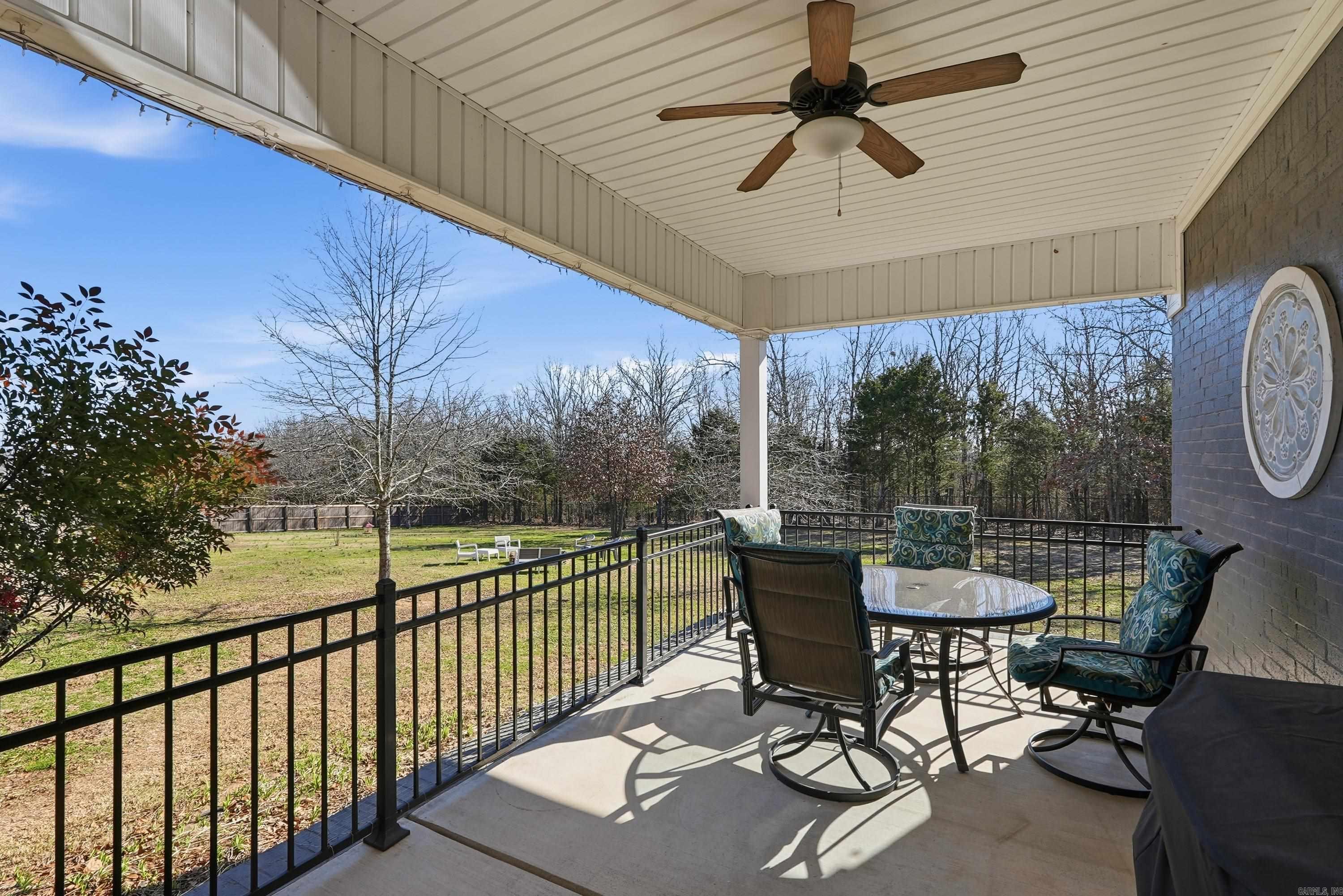 8 Persimmon Ridge Drive
