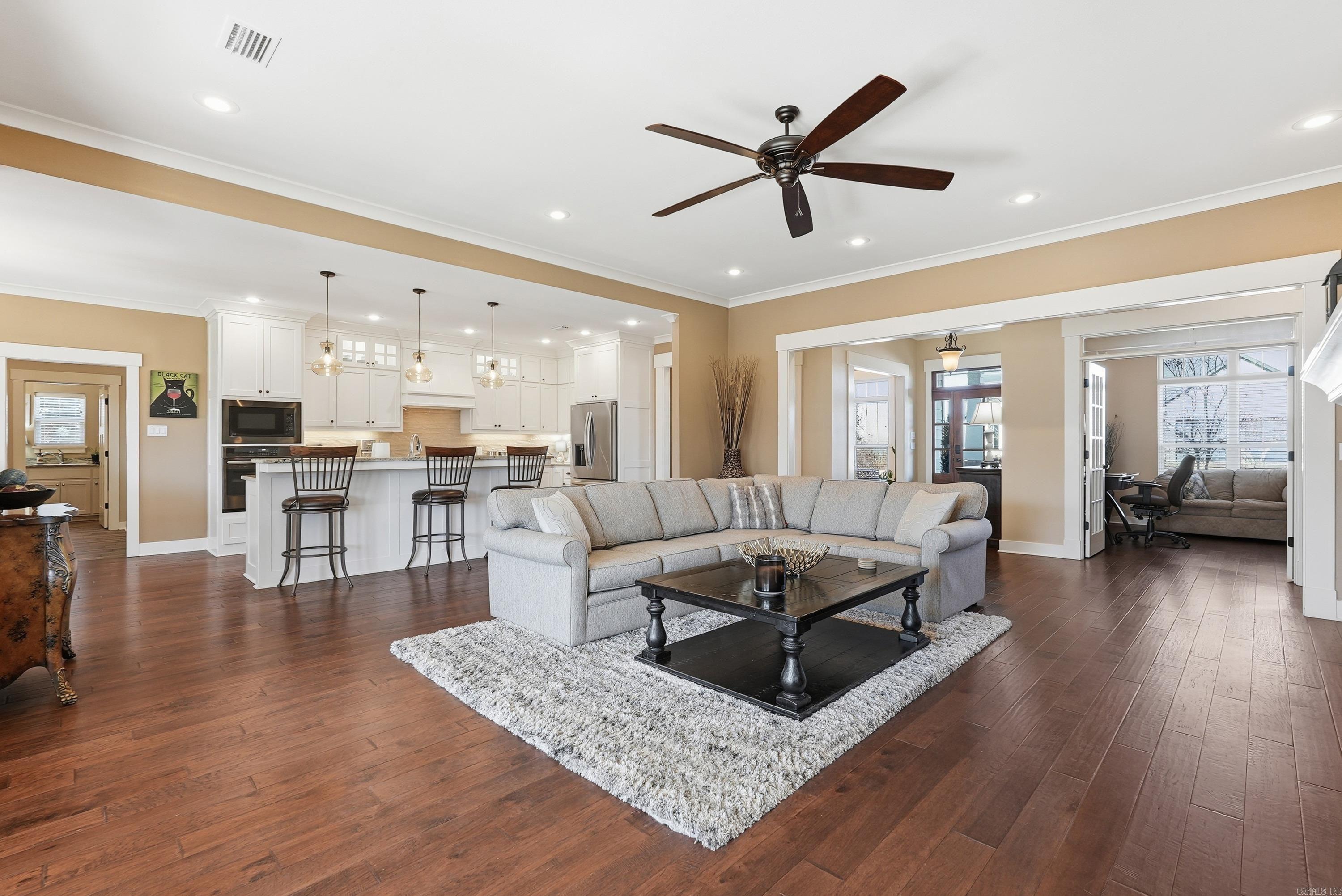 8 Persimmon Ridge Drive