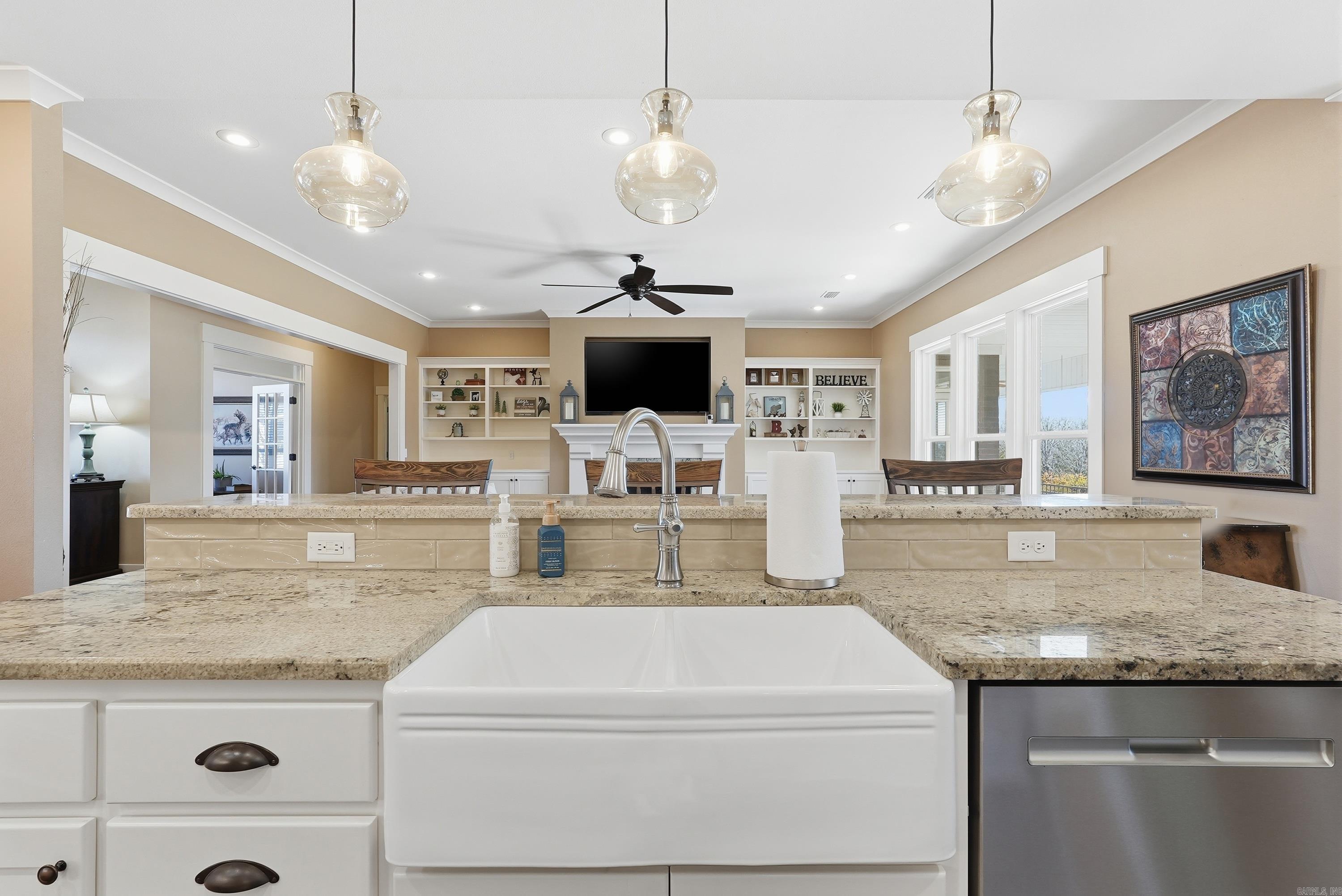 8 Persimmon Ridge Drive