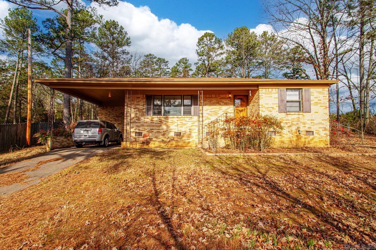 13819 Clinton Road