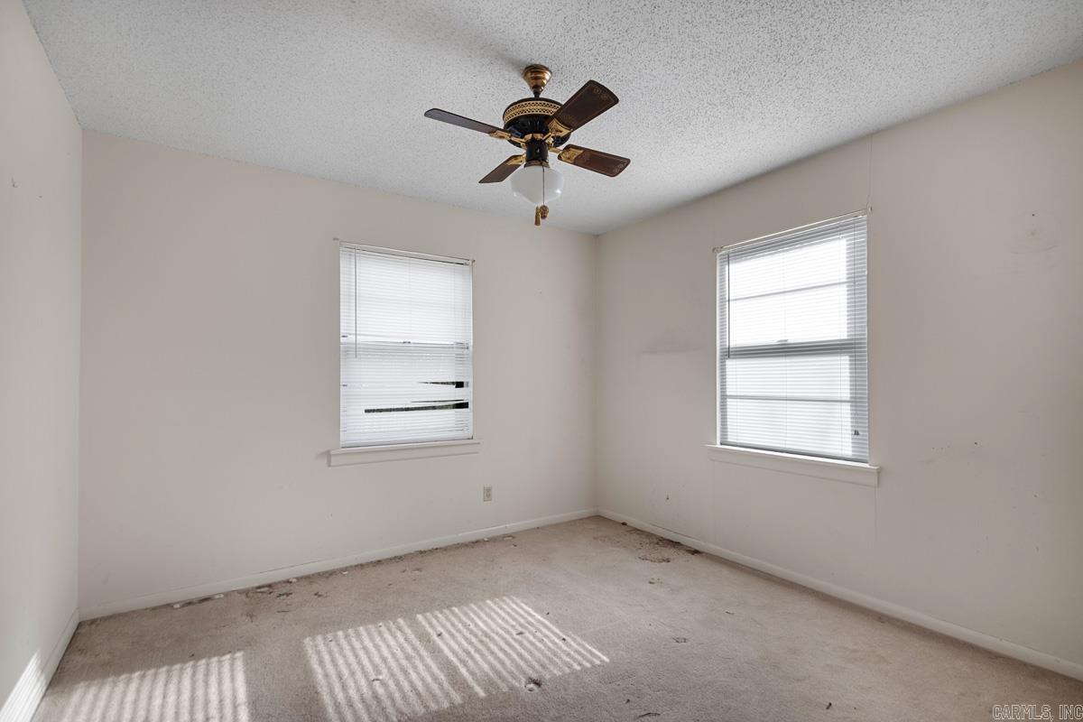 13819 Clinton Road