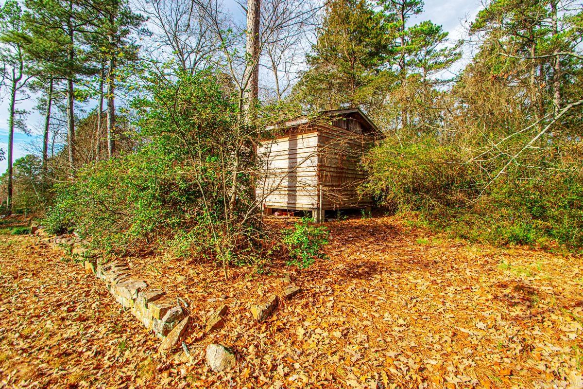 13819 Clinton Road