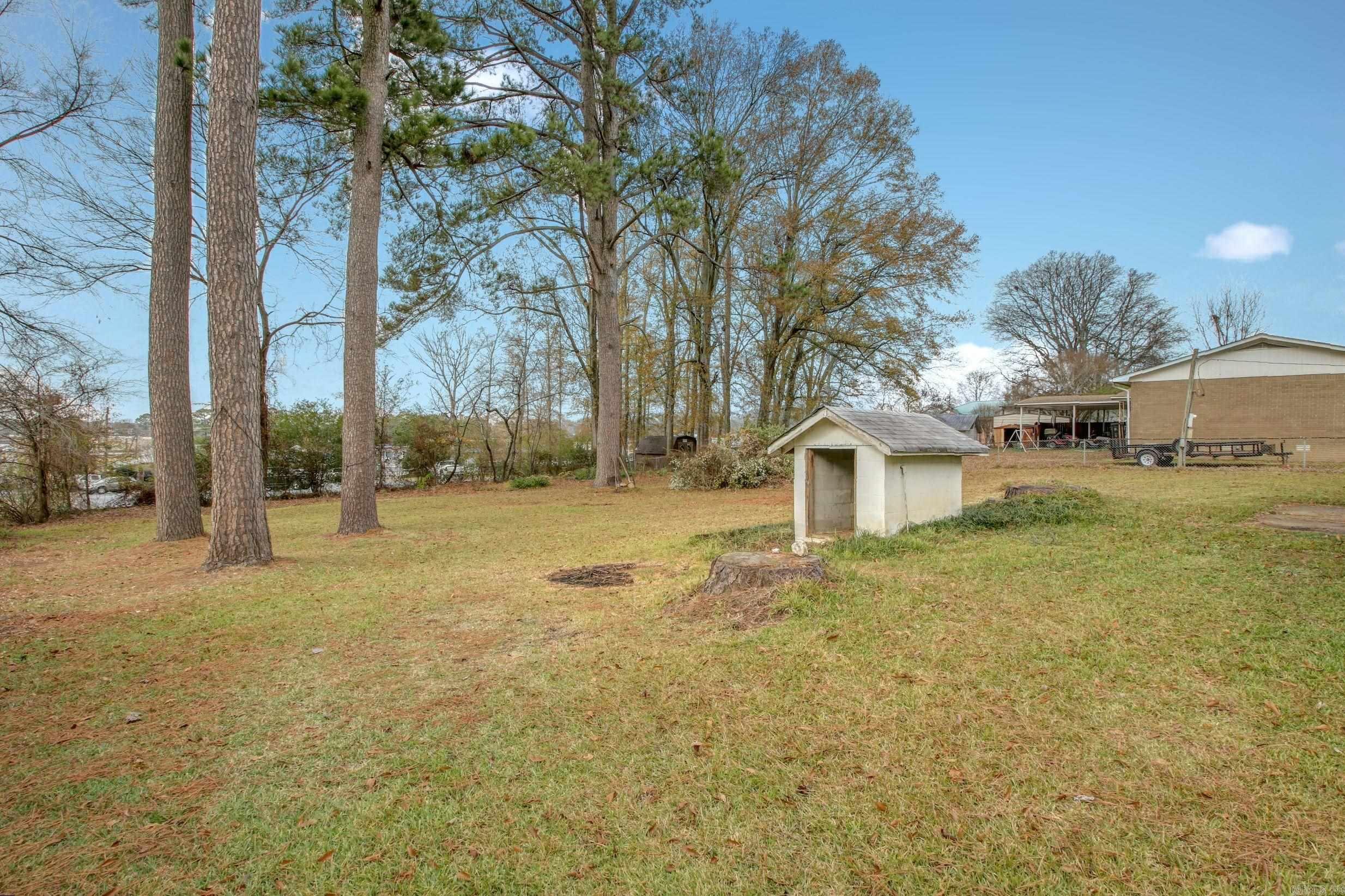 2213 Brandon Road