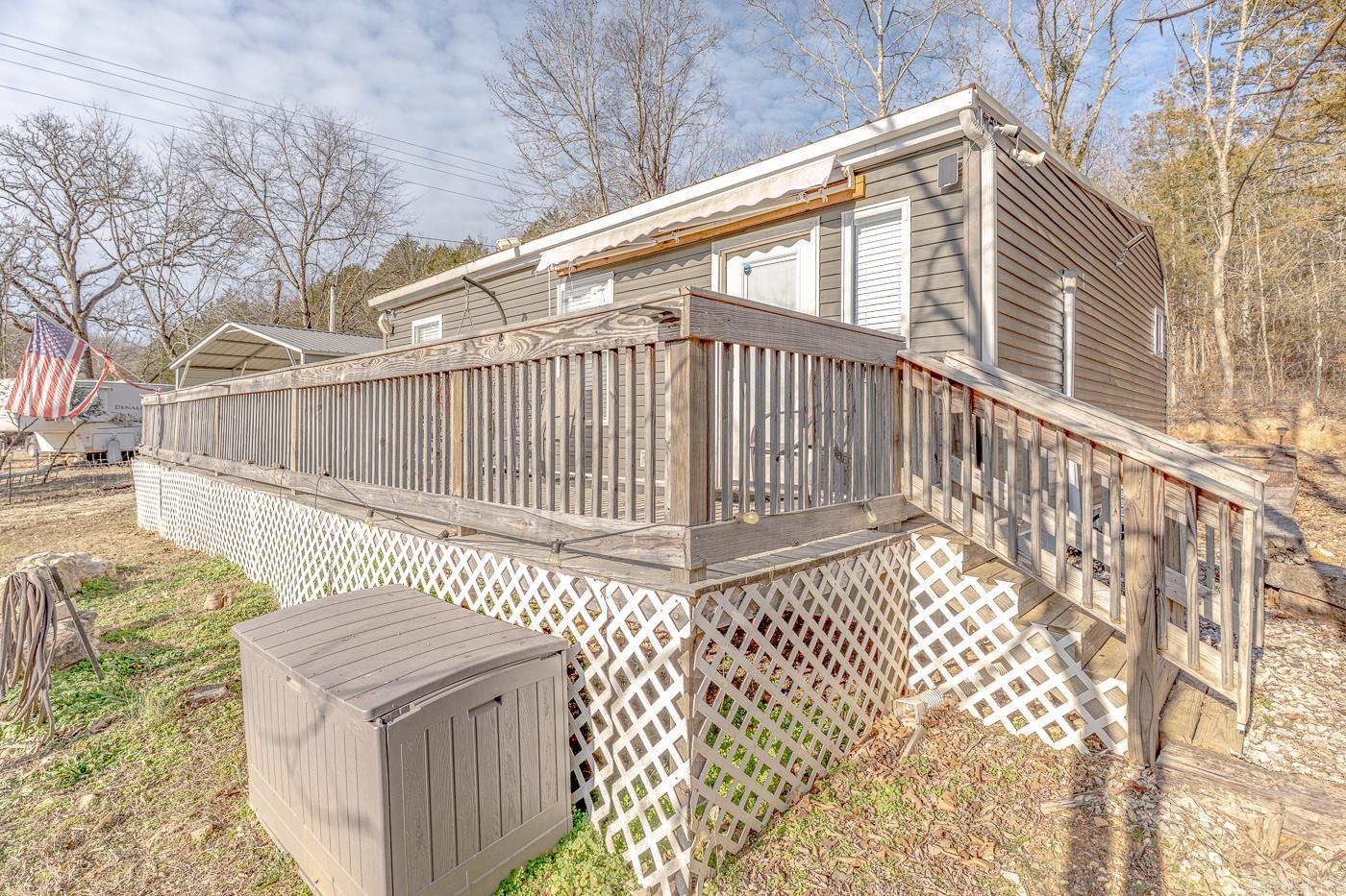 96 Pine Hollow Rd Road