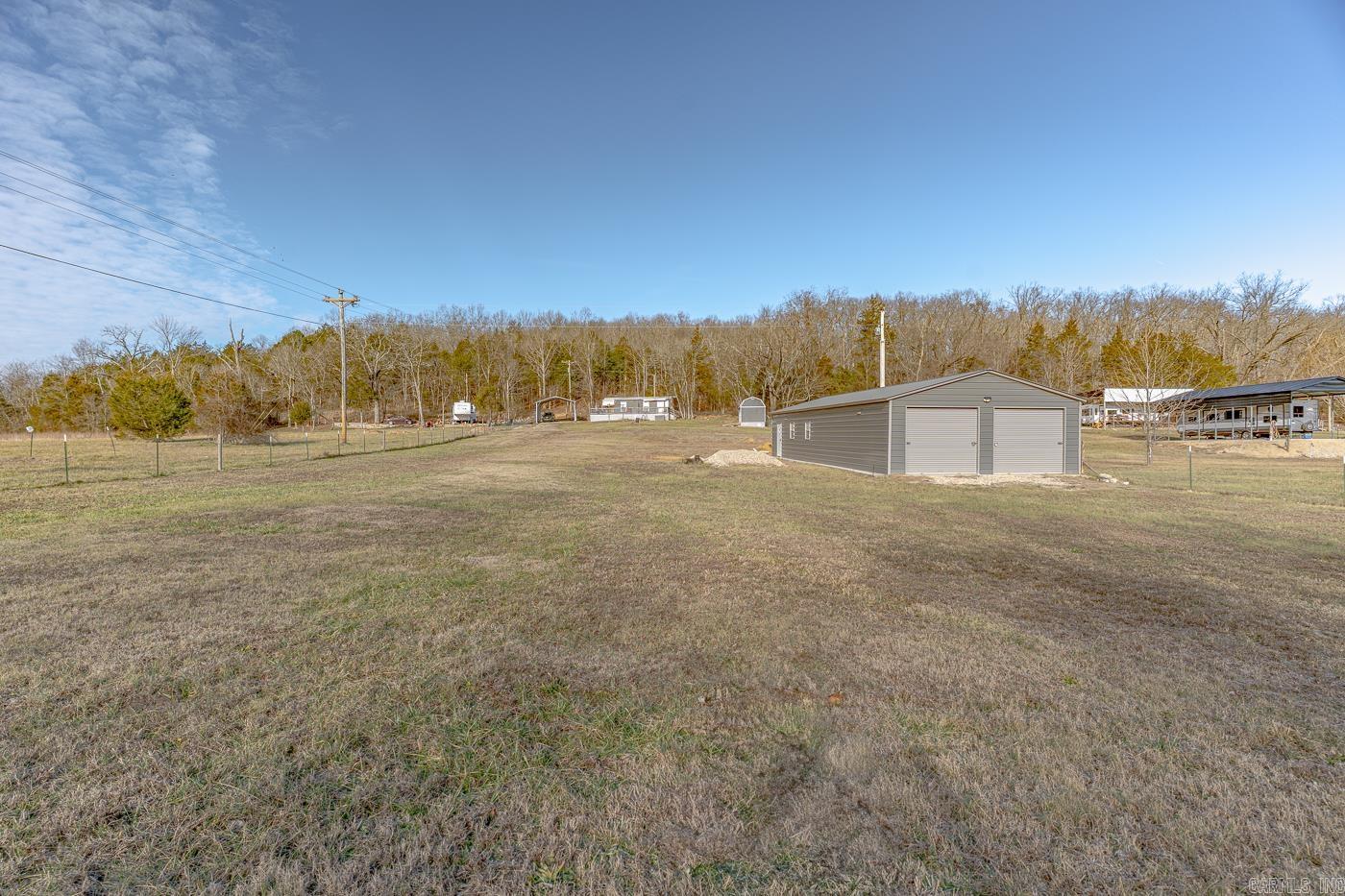 96 Pine Hollow Rd Road