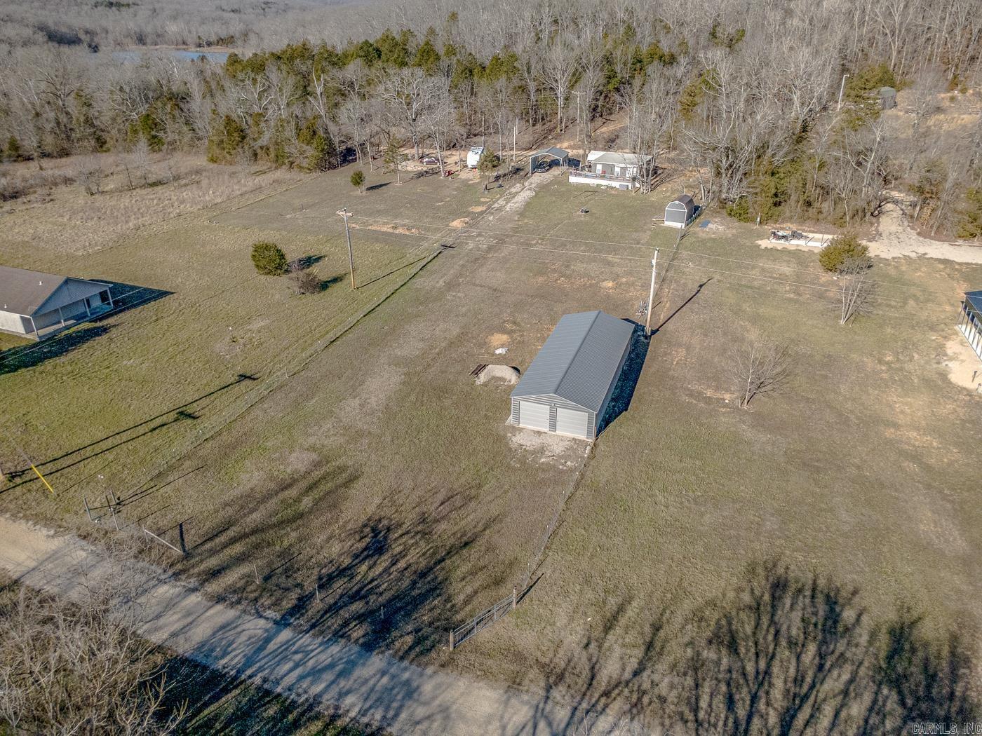 96 Pine Hollow Rd Road