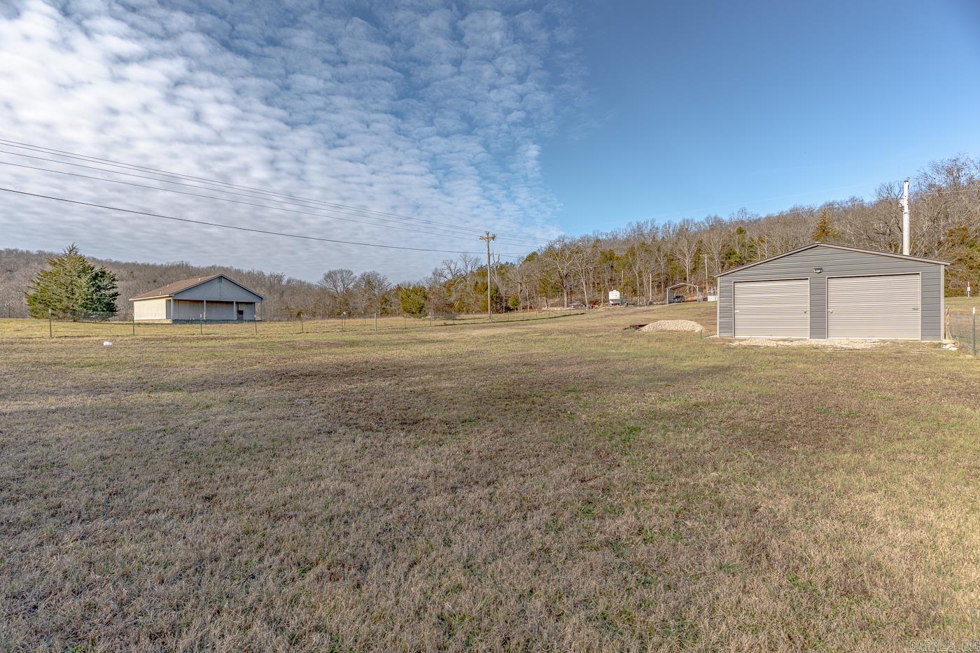 96 Pine Hollow Rd Road