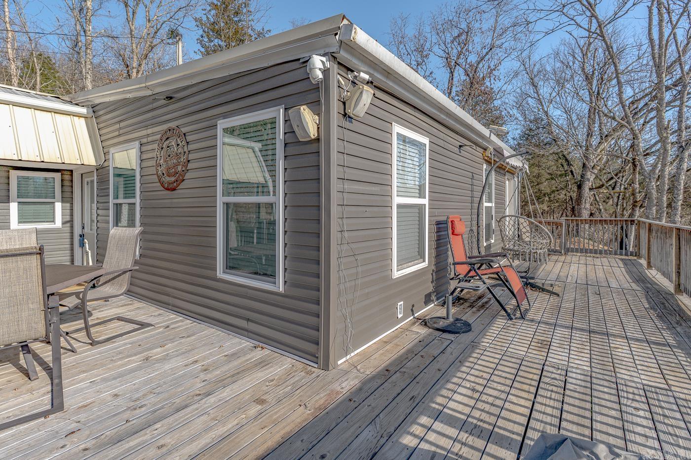 96 Pine Hollow Rd Road