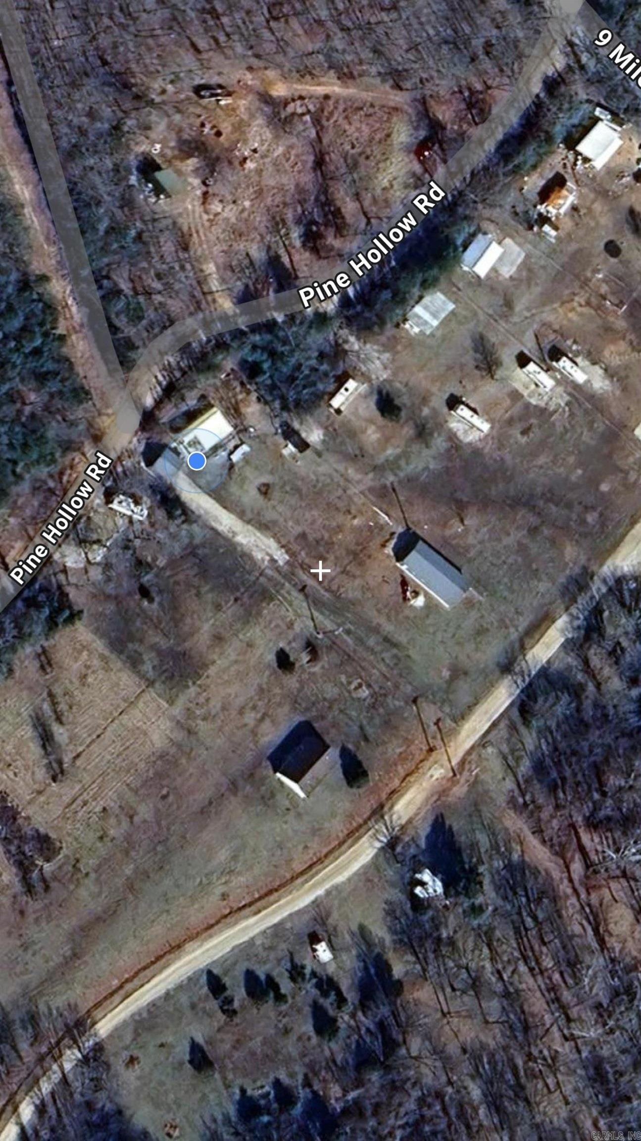 96 Pine Hollow Rd Road