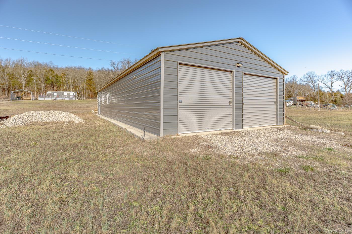 96 Pine Hollow Rd Road