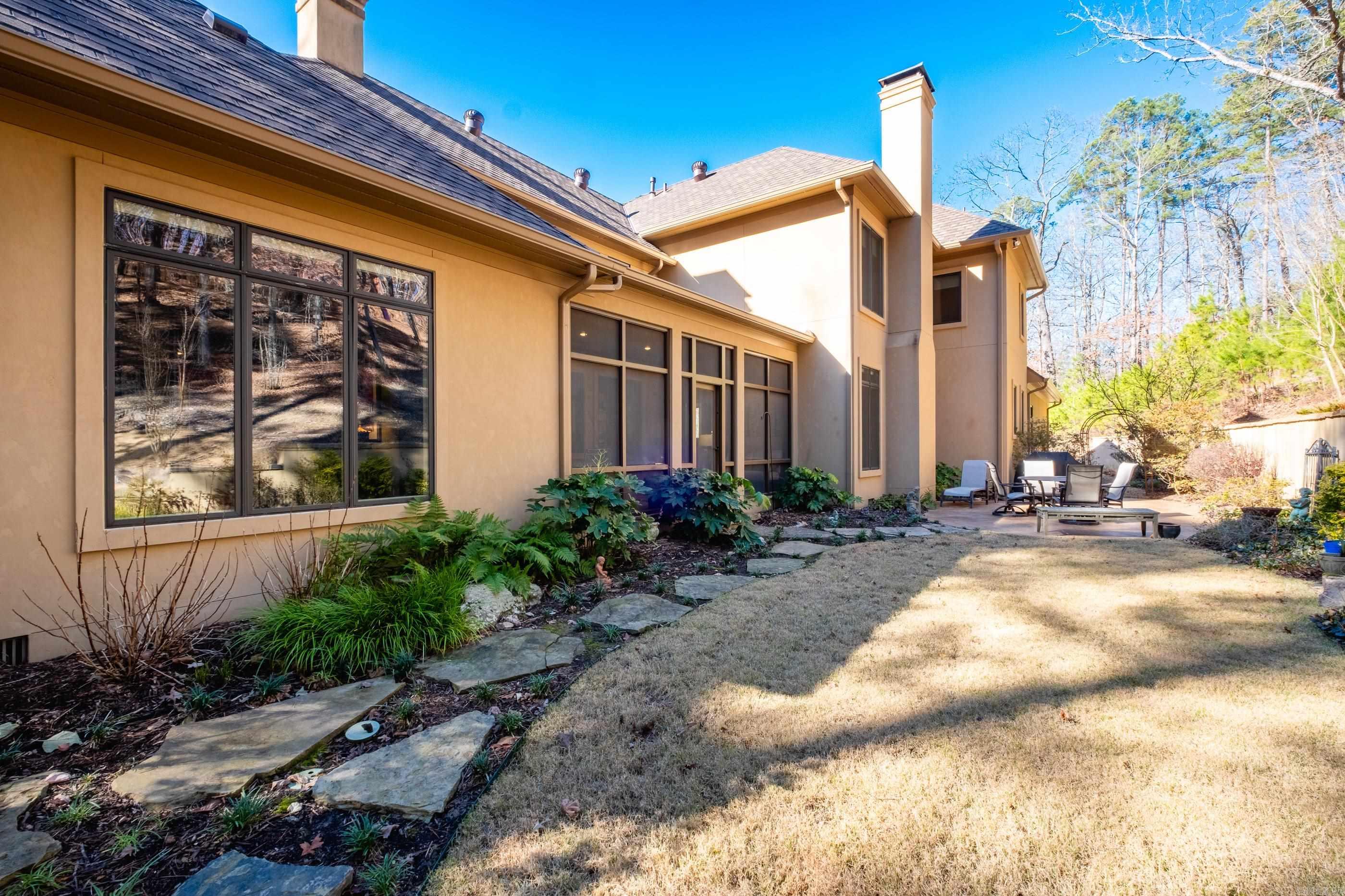 28 Trotter Lane