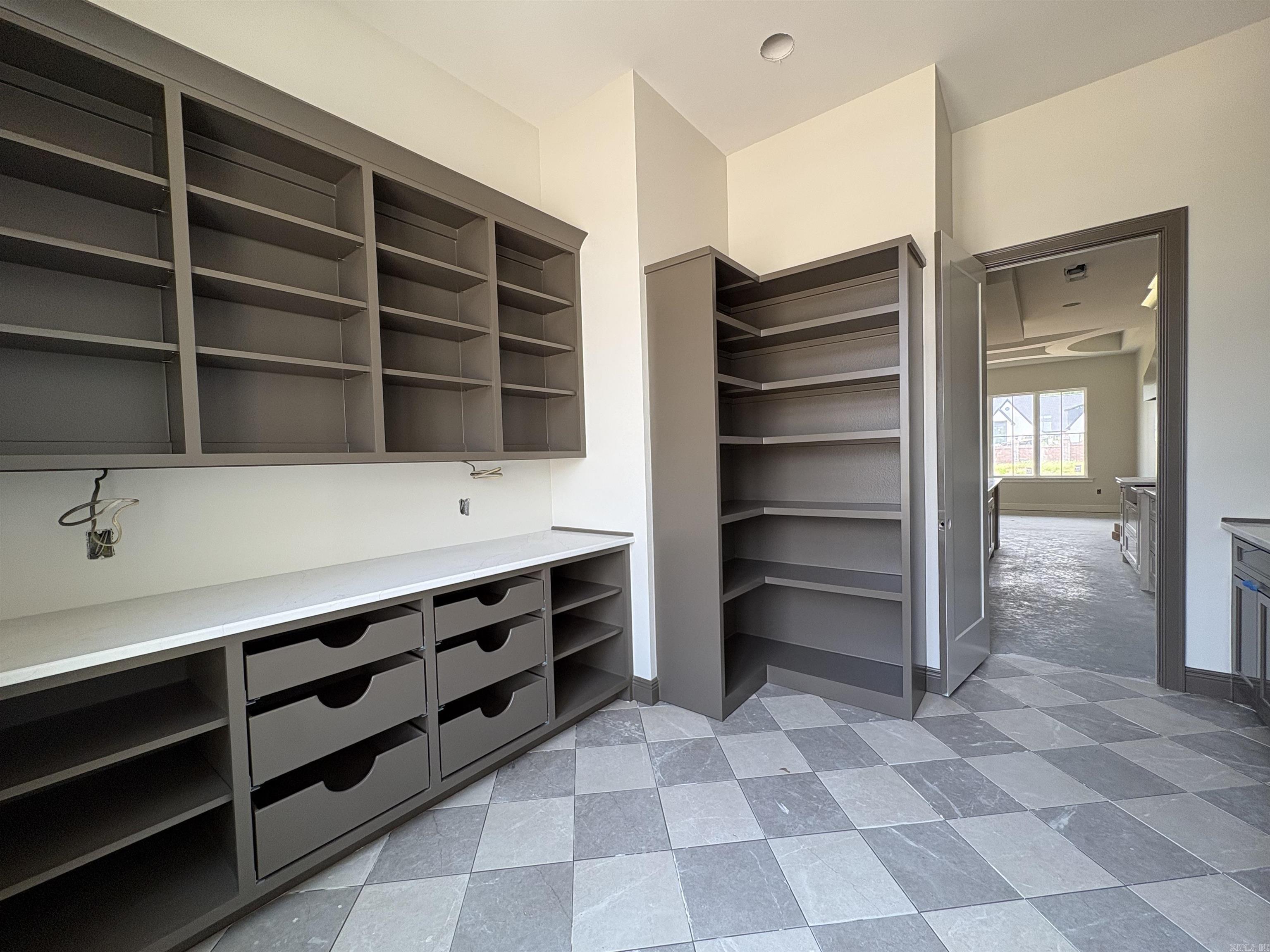 1515 Southwinds Drive