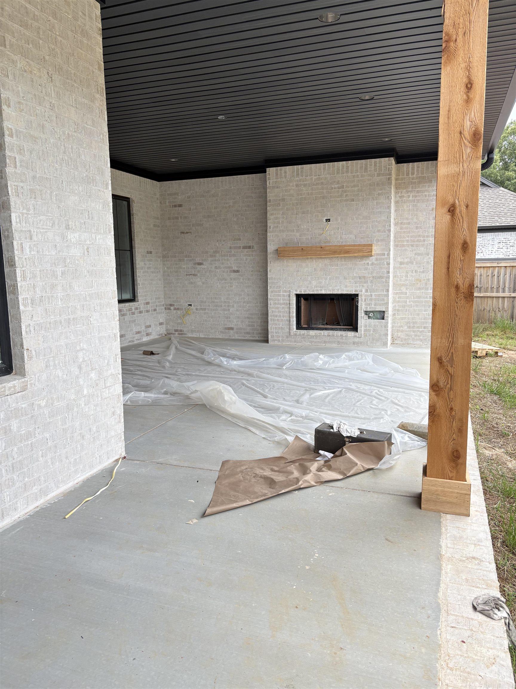 1515 Southwinds Drive