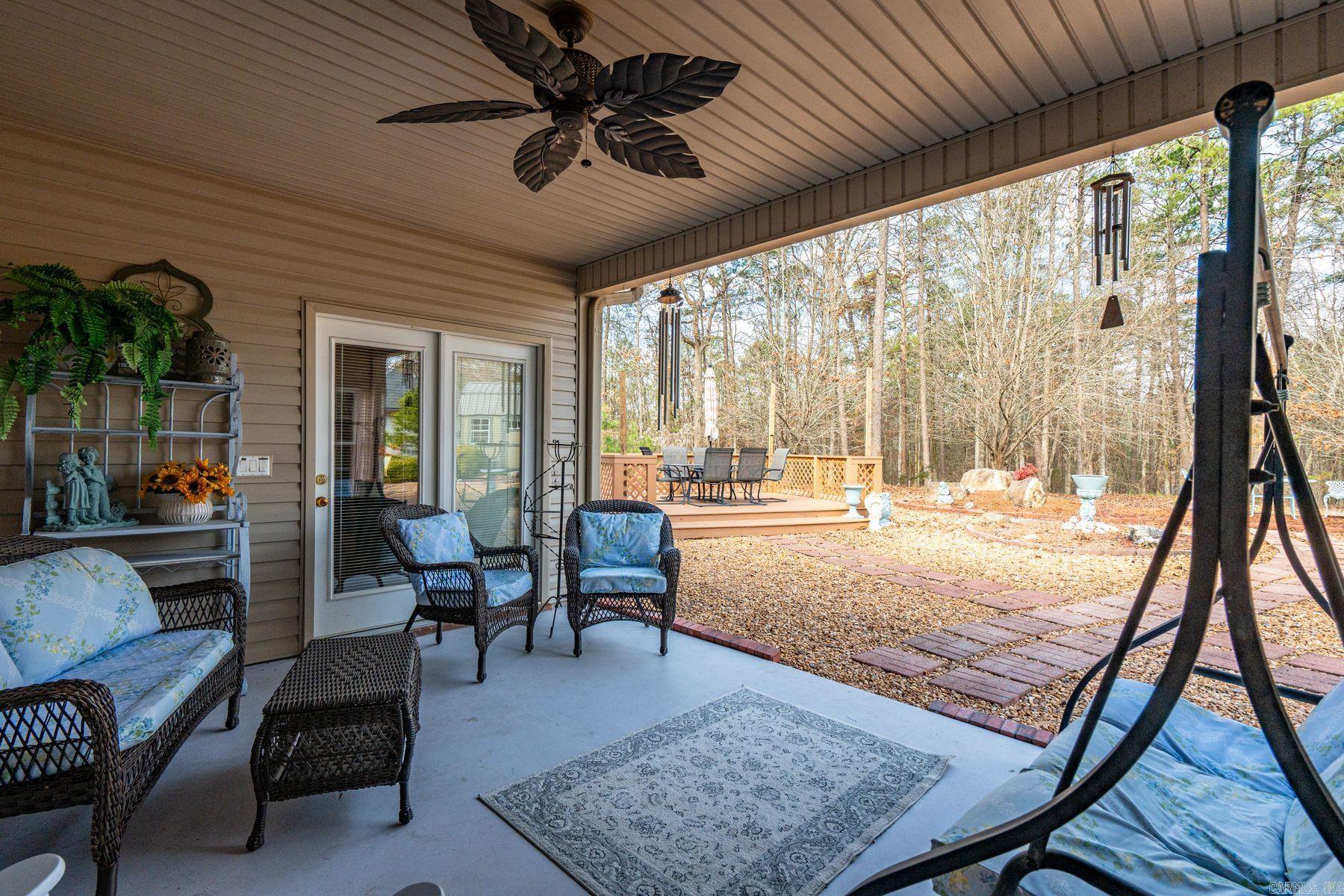 5 Bosque Place