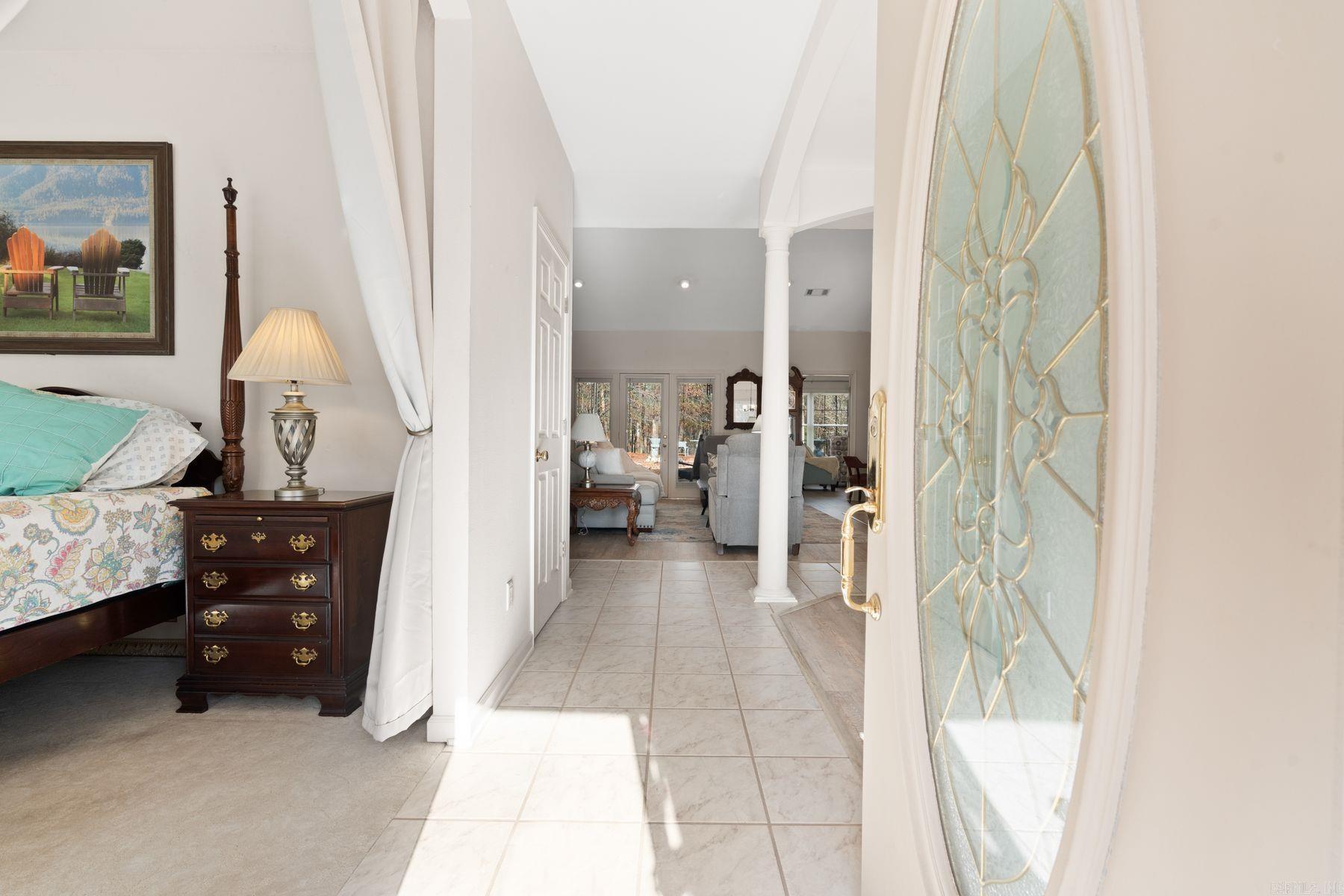 5 Bosque Place