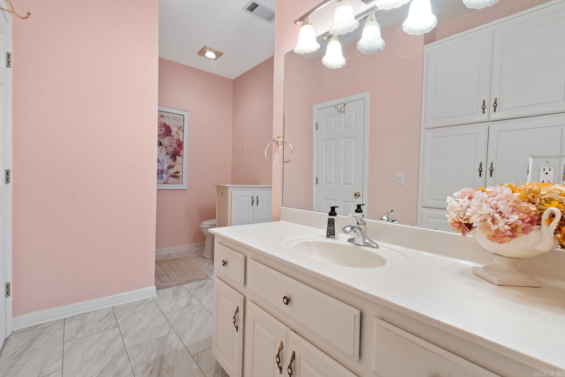 5 Bosque Place
