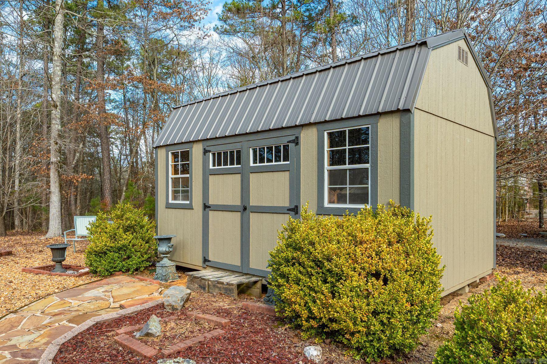 5 Bosque Place