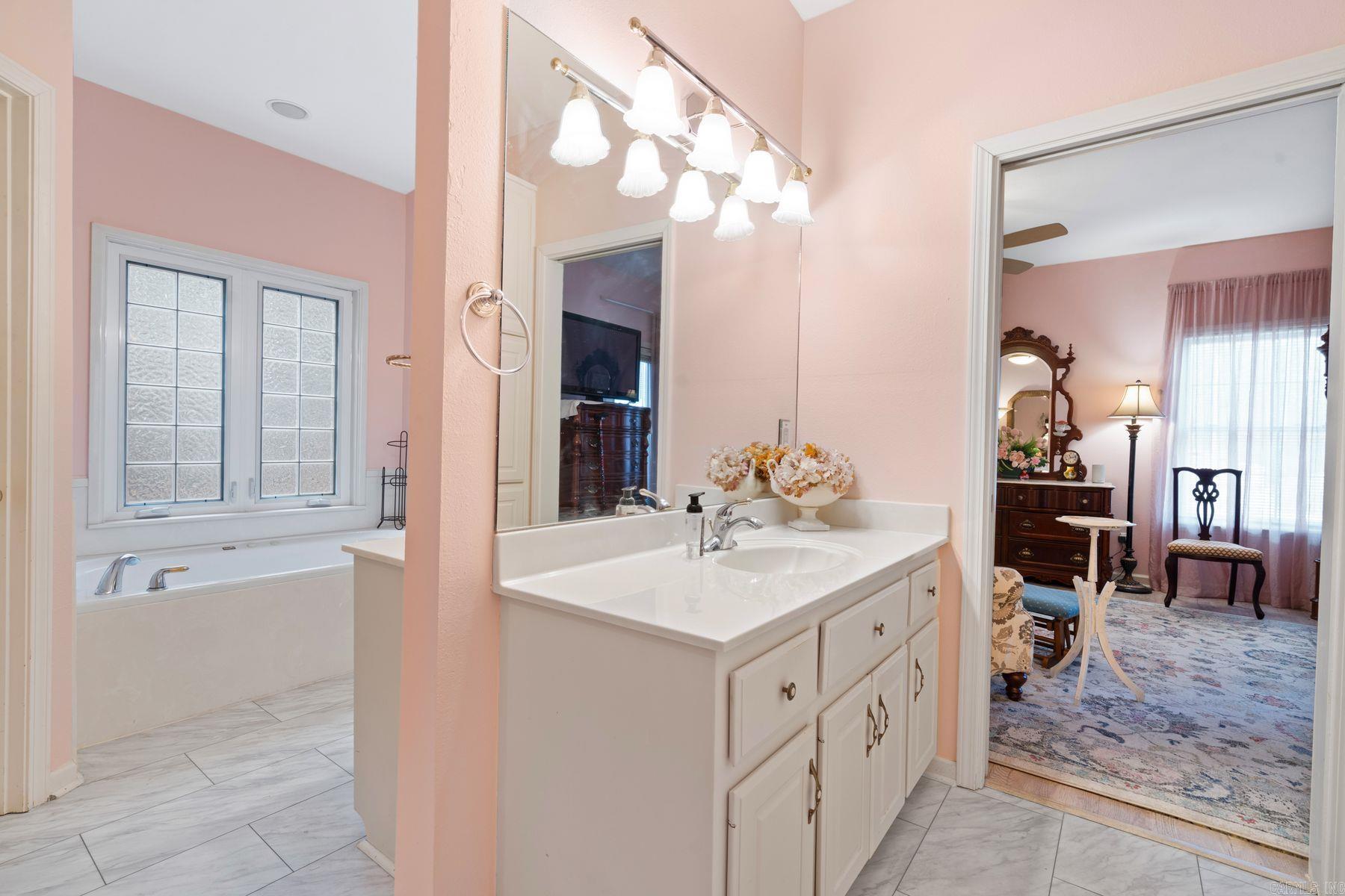 5 Bosque Place