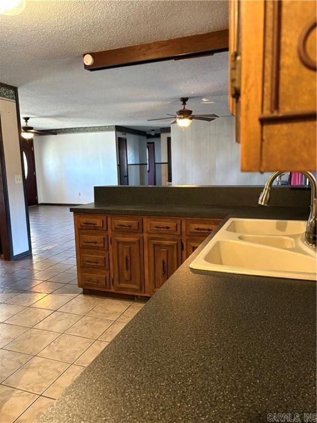 11894 Highway 359