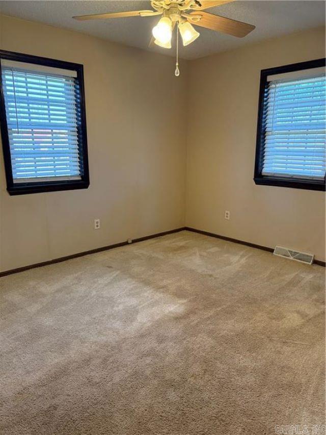 11894 Highway 359