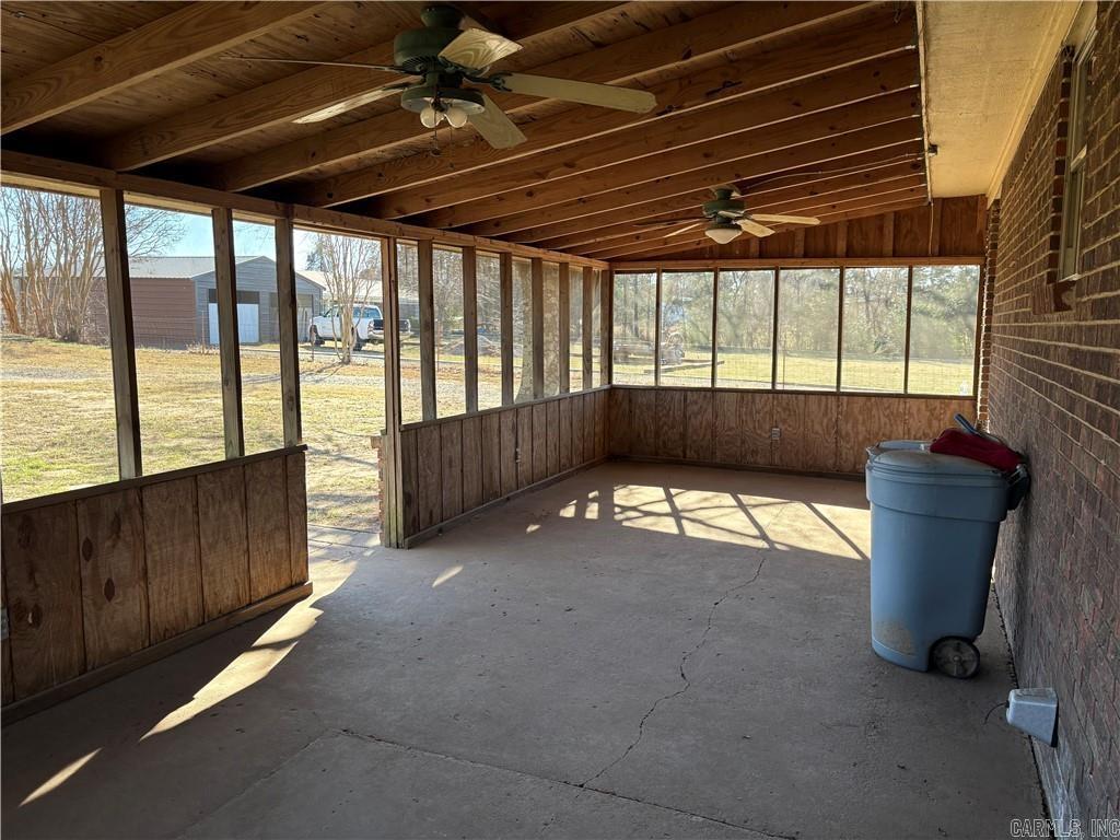 11894 Highway 359