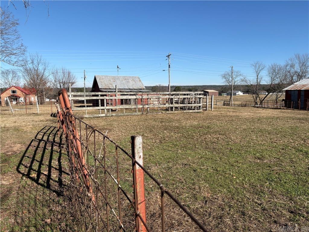 11894 Highway 359