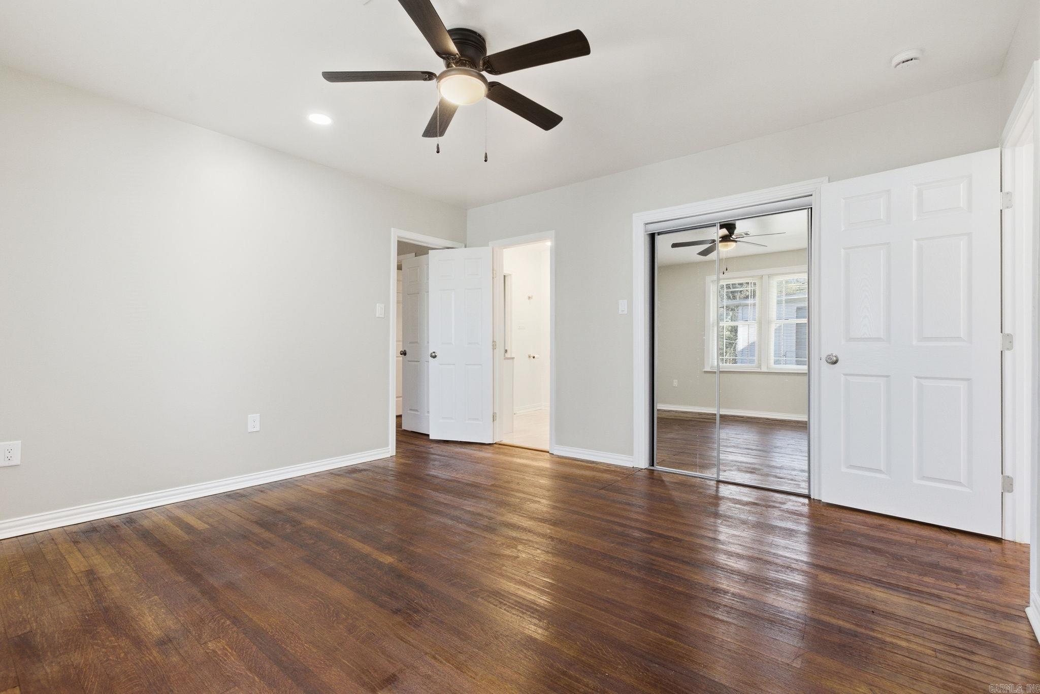1703 W 19Th Street