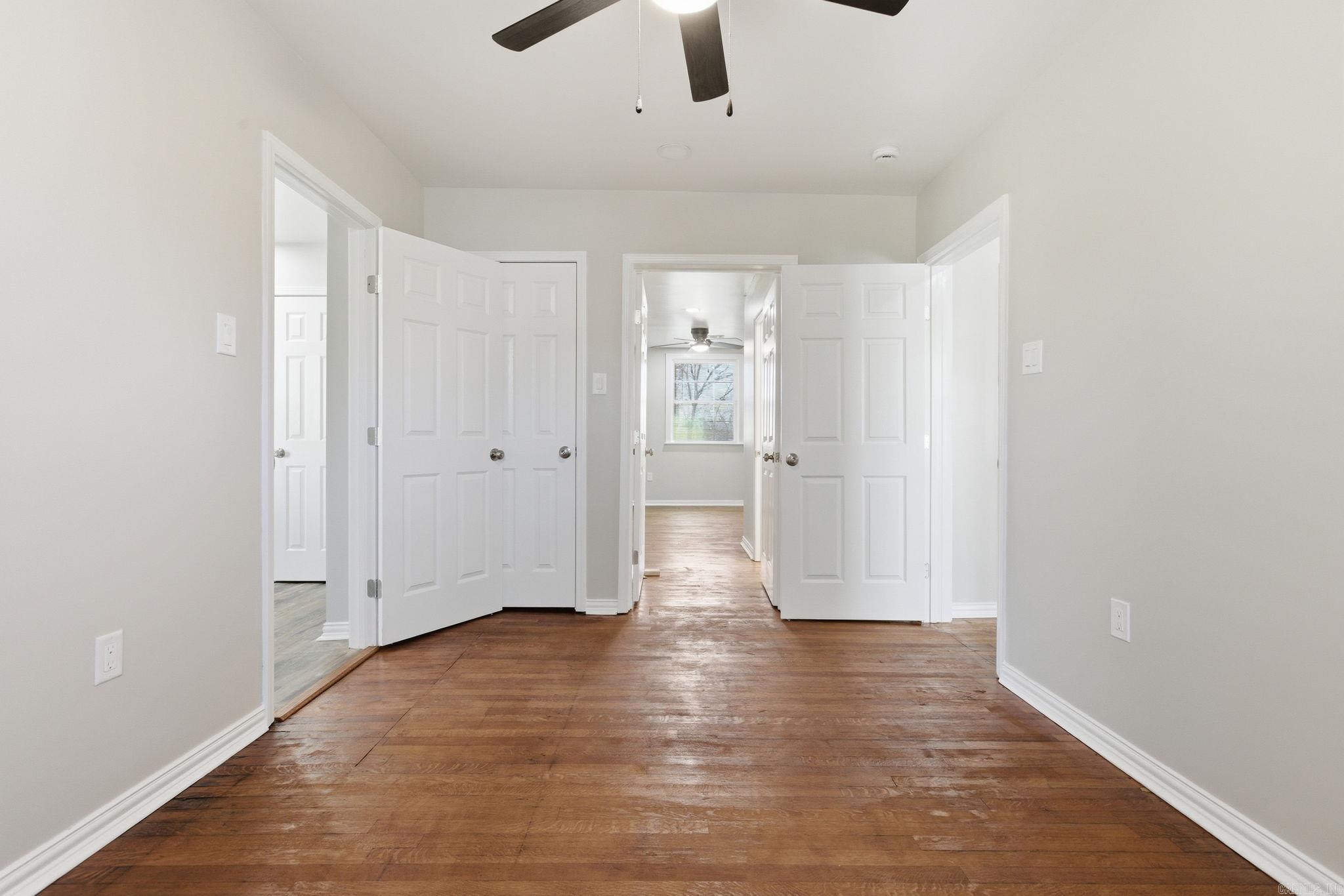 1703 W 19Th Street
