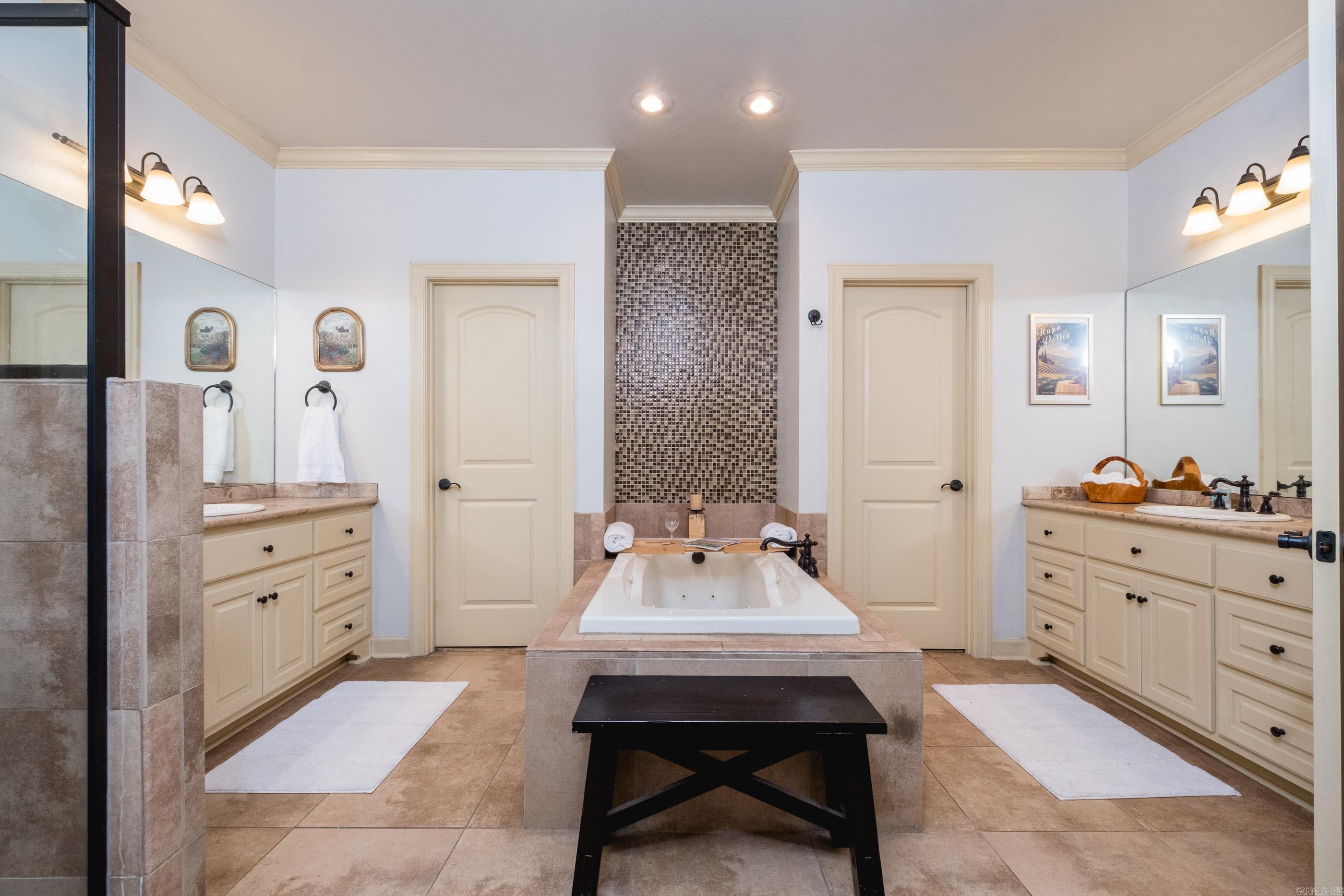 26 Epernay Circle