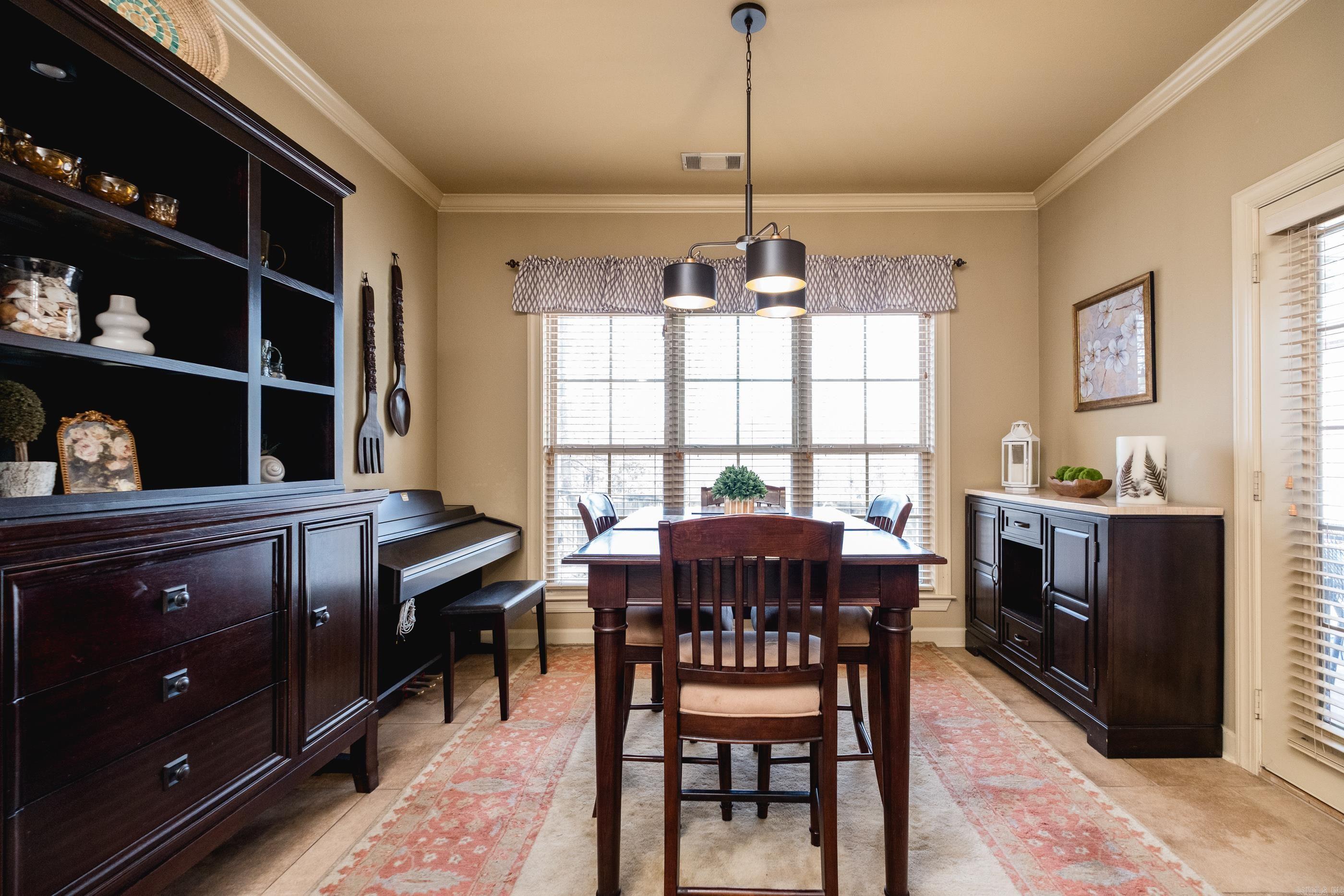 26 Epernay Circle