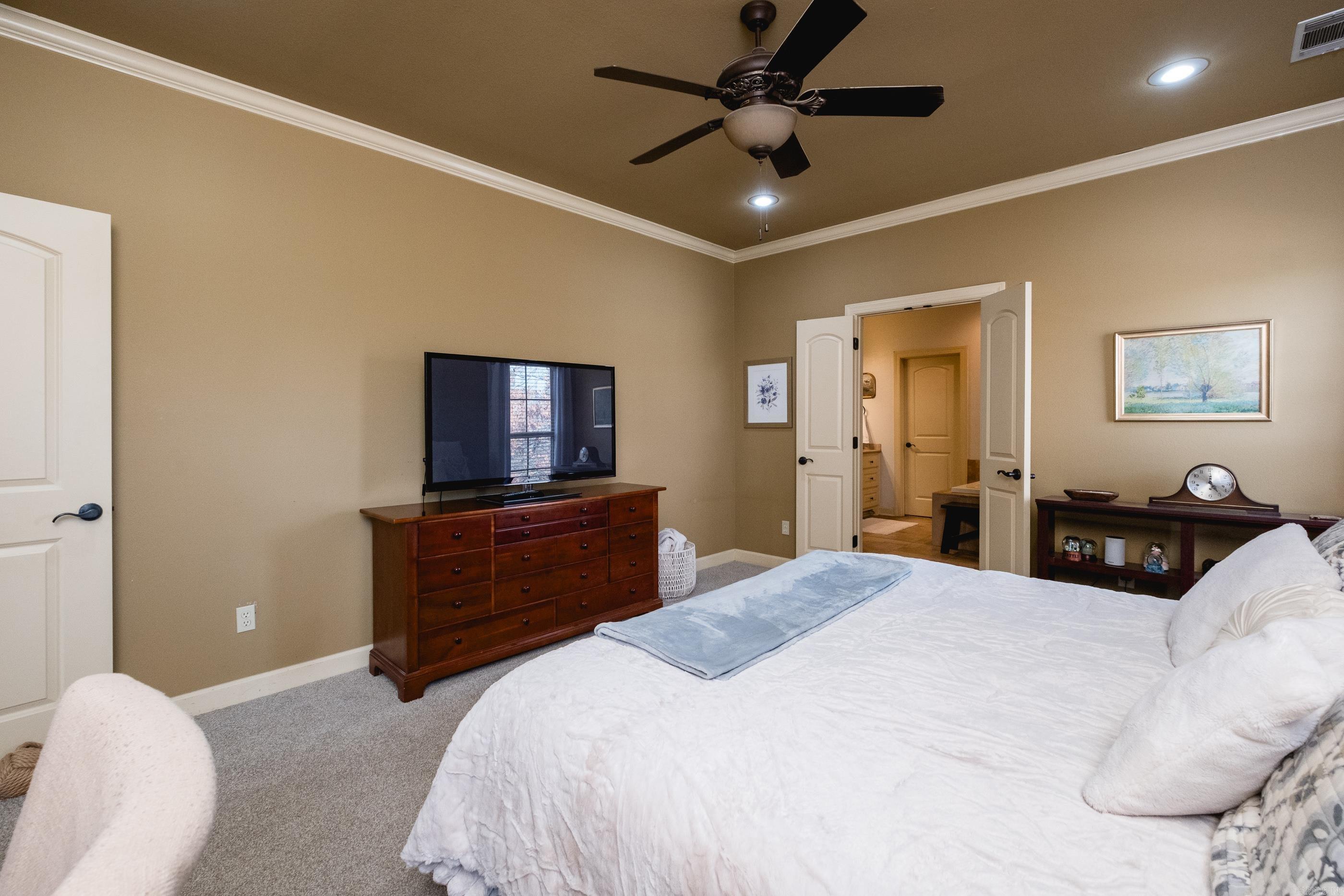 26 Epernay Circle