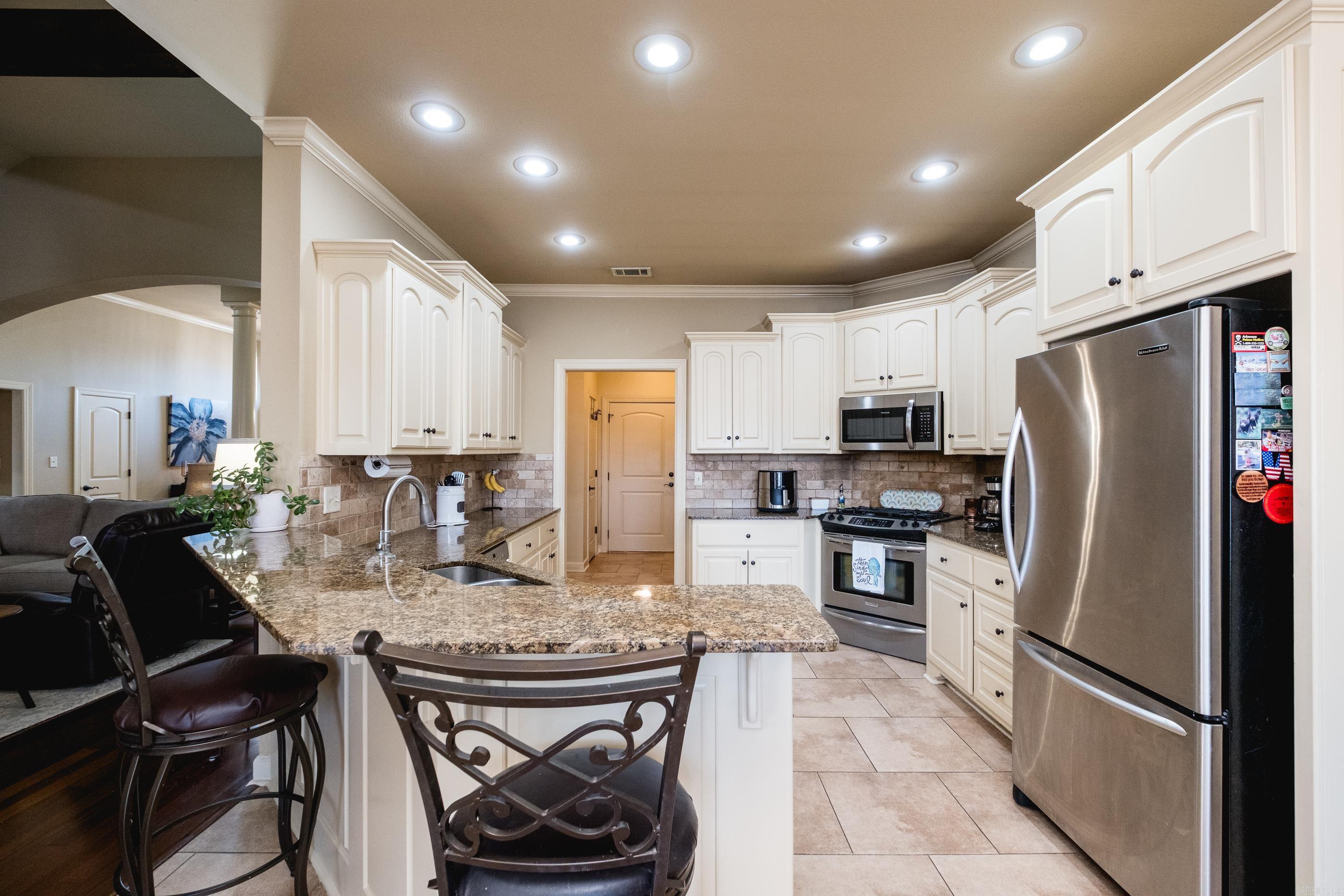 26 Epernay Circle