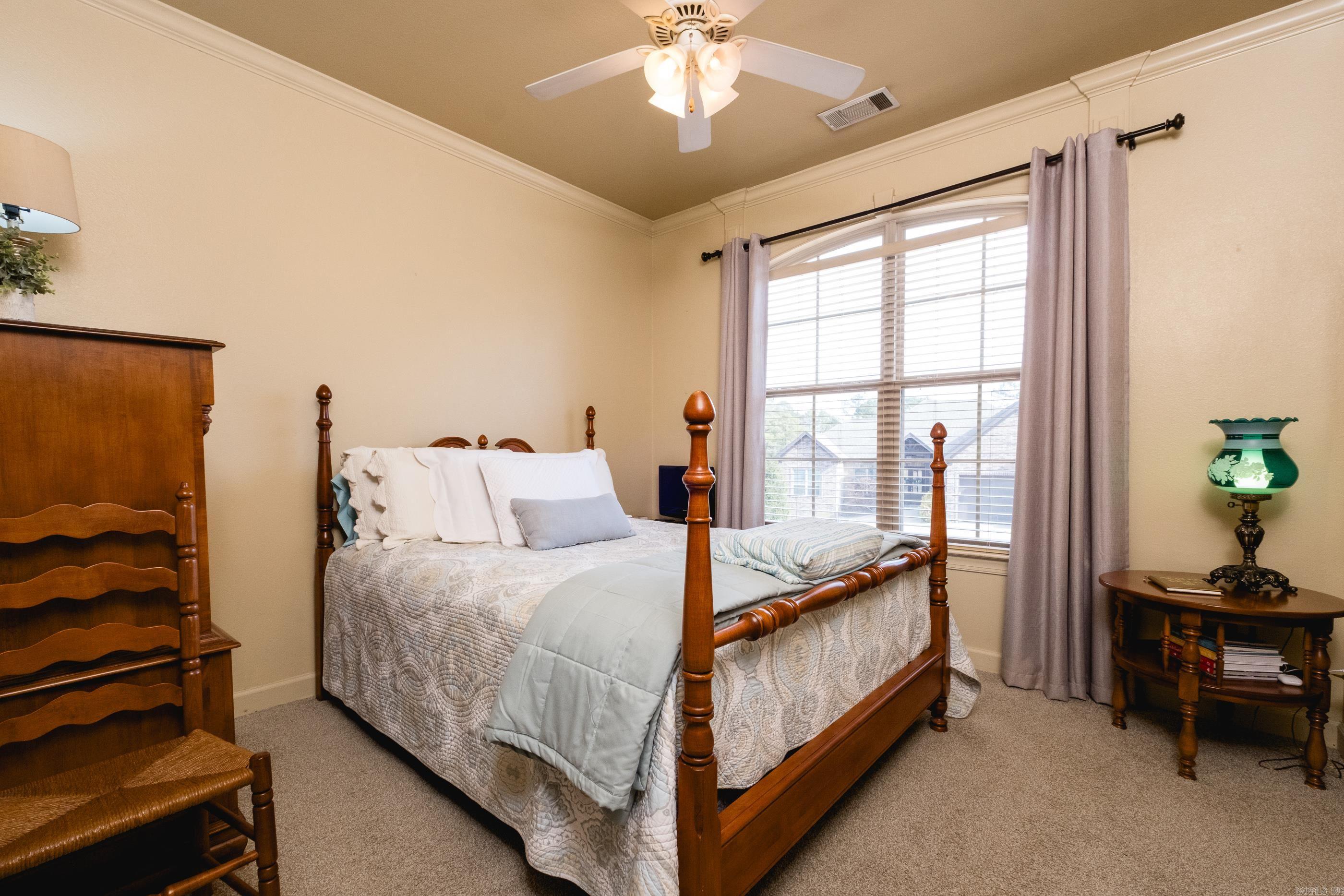 26 Epernay Circle