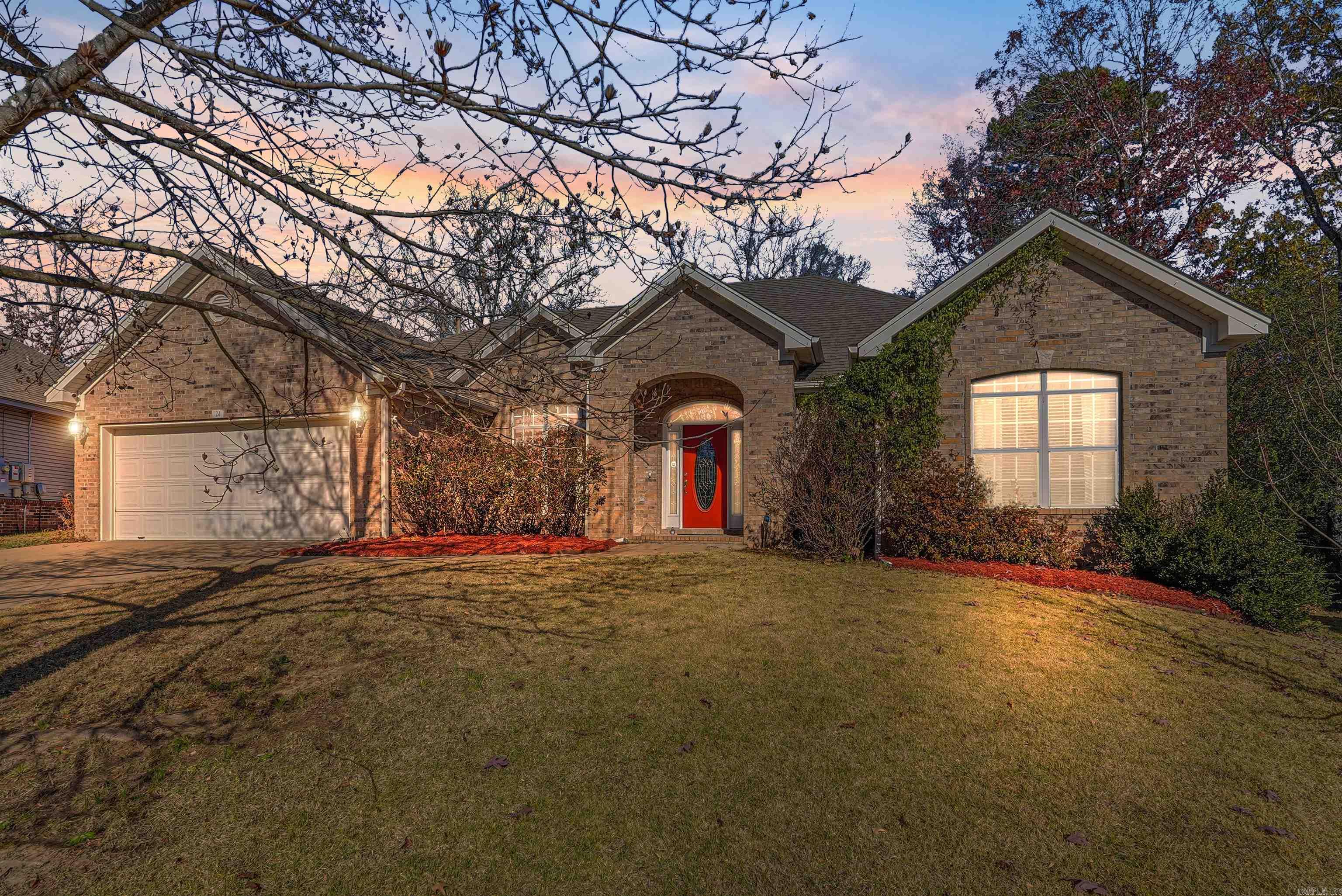 24 Eagle Nest Court