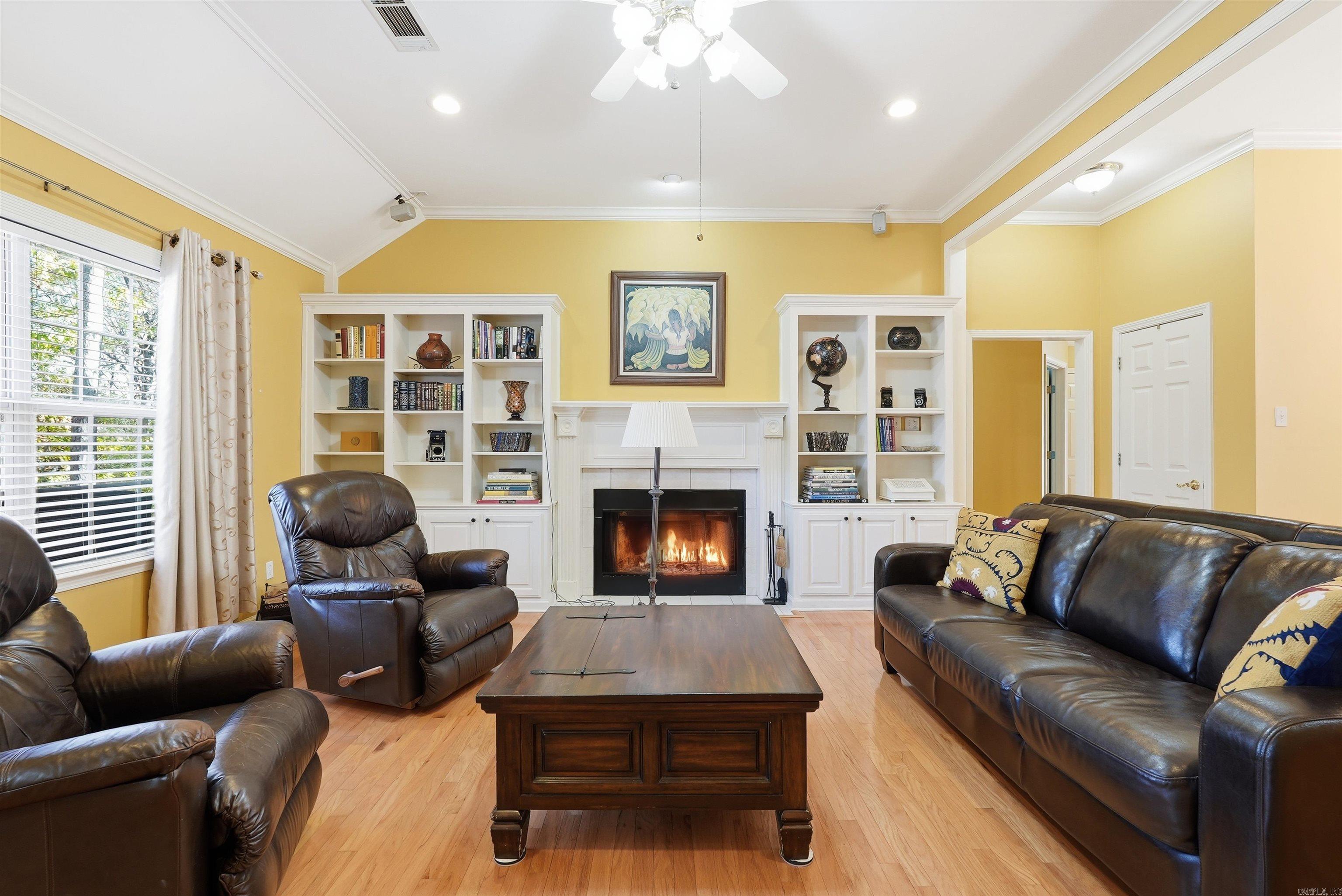 24 Eagle Nest Court