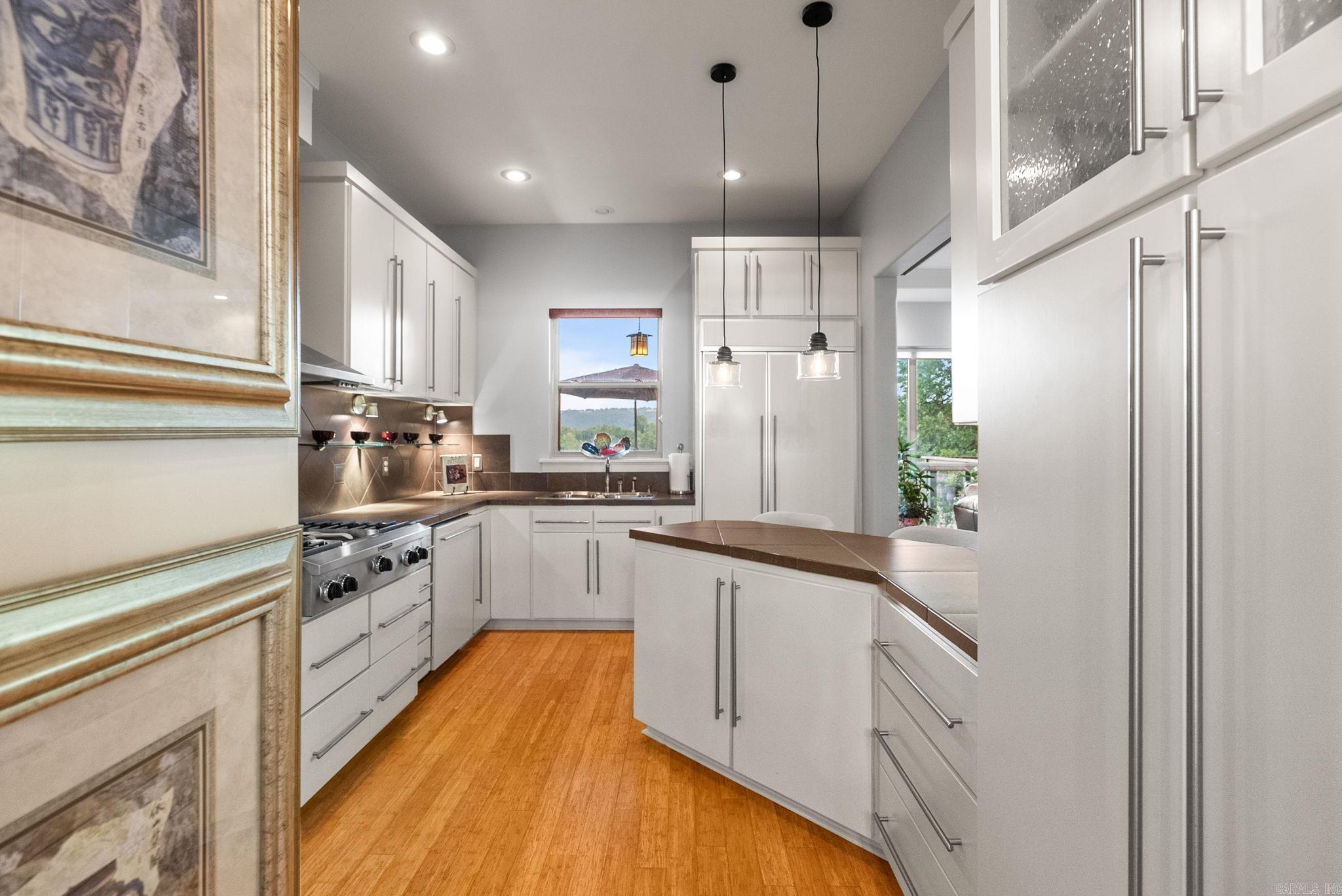 7 Crystal Mountain Cove