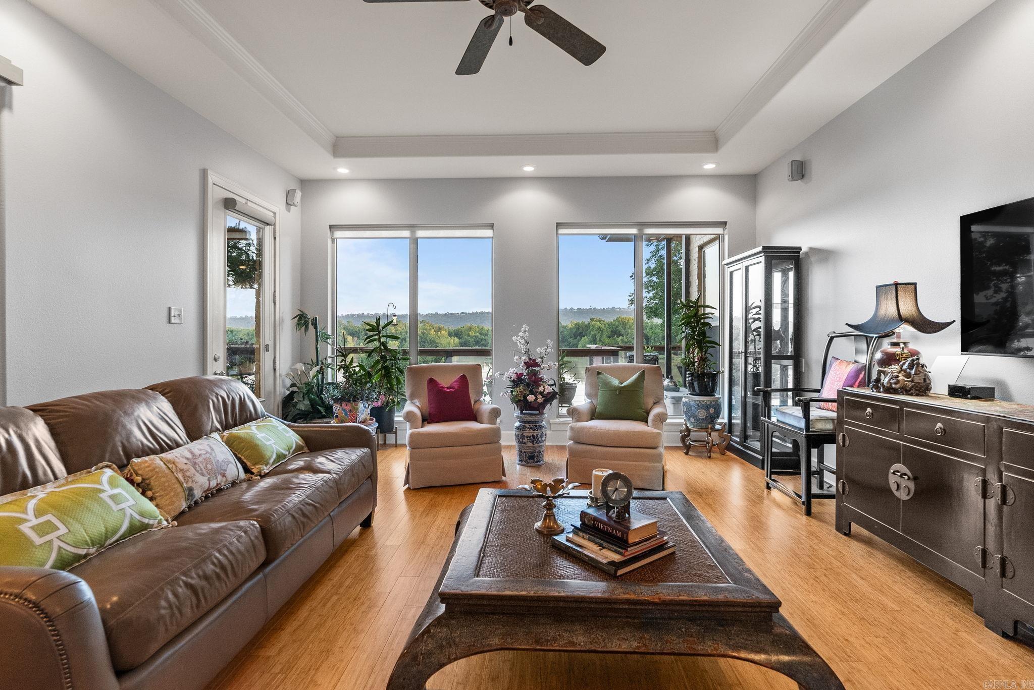 7 Crystal Mountain Cove