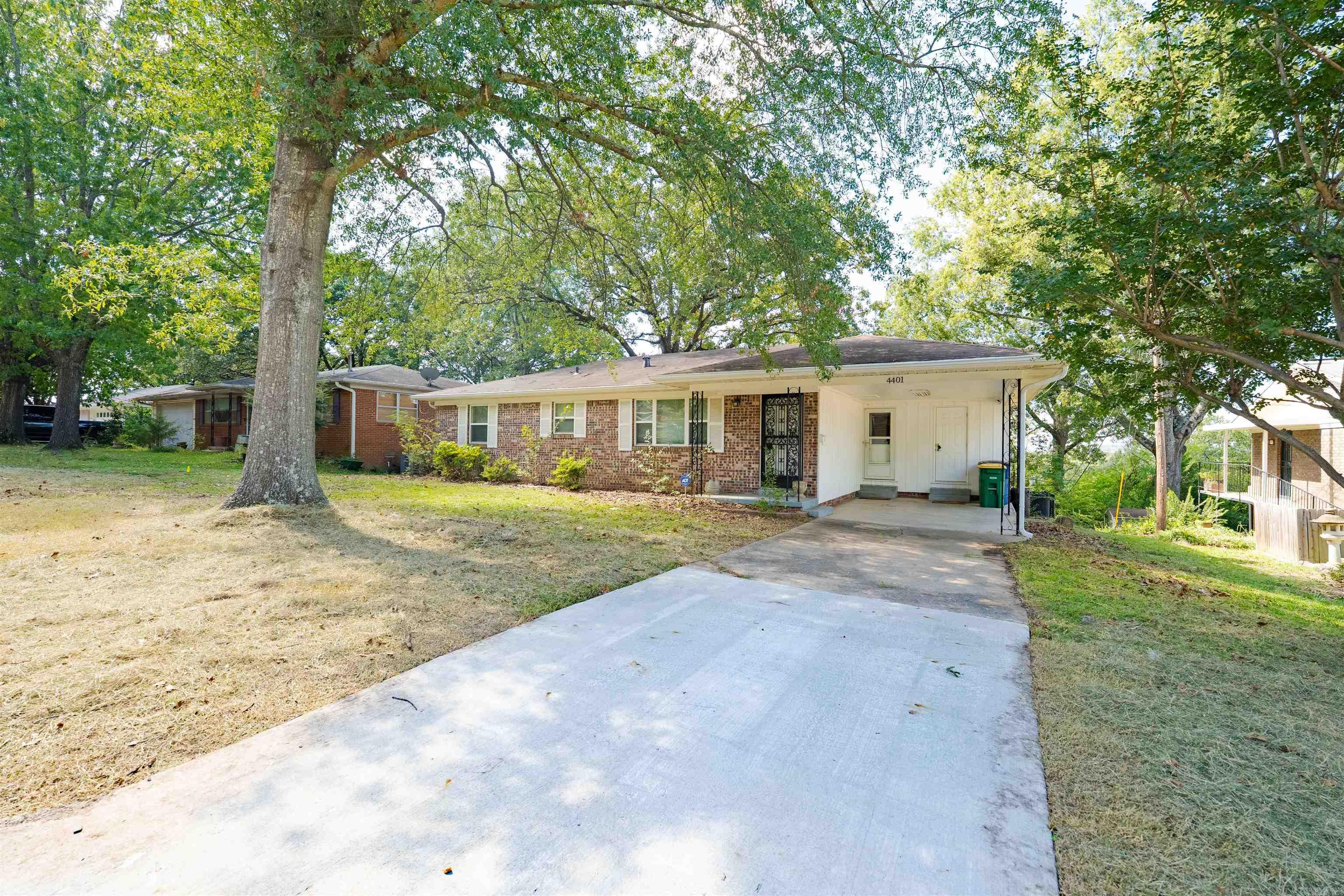4401 Westridge Drive