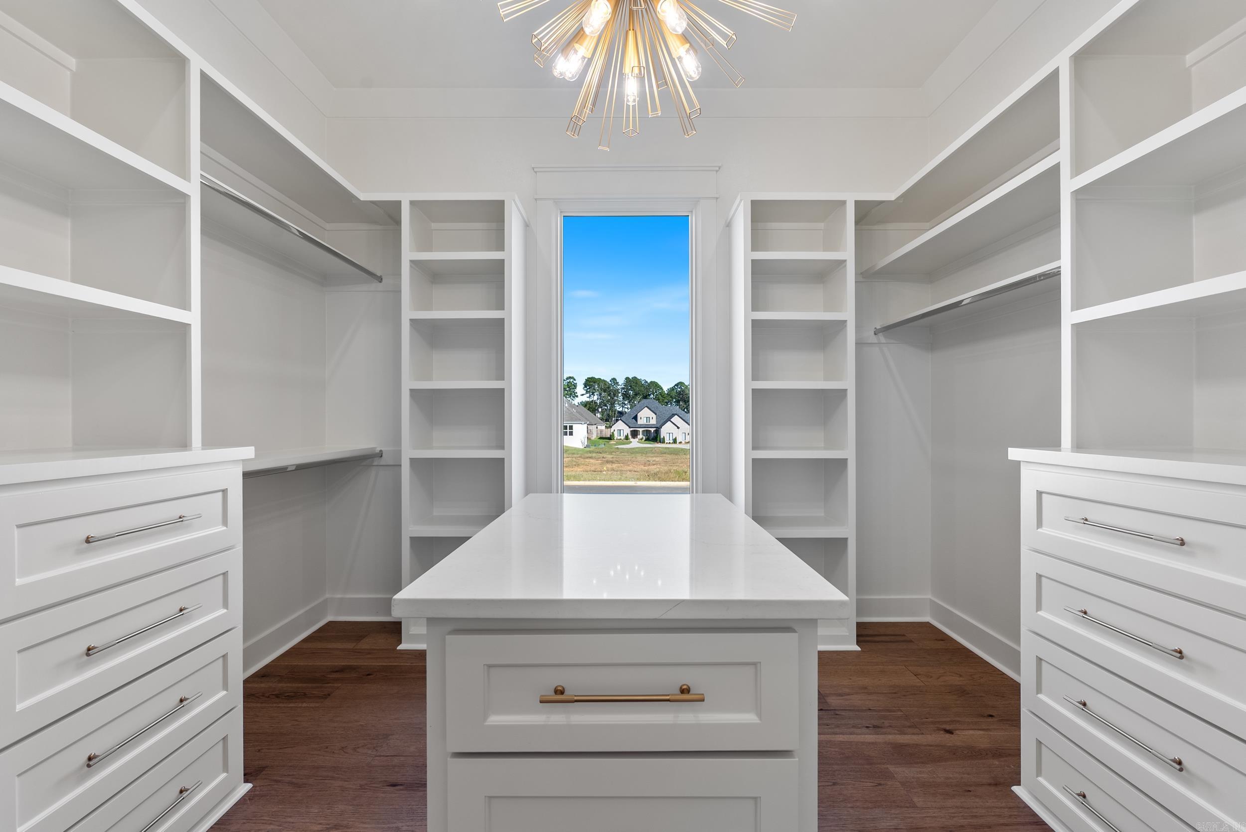 1635 Southwinds Drive