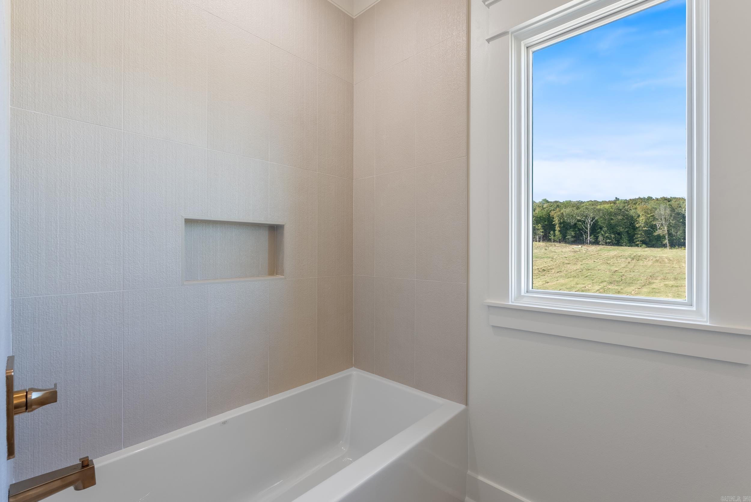 1635 Southwinds Drive