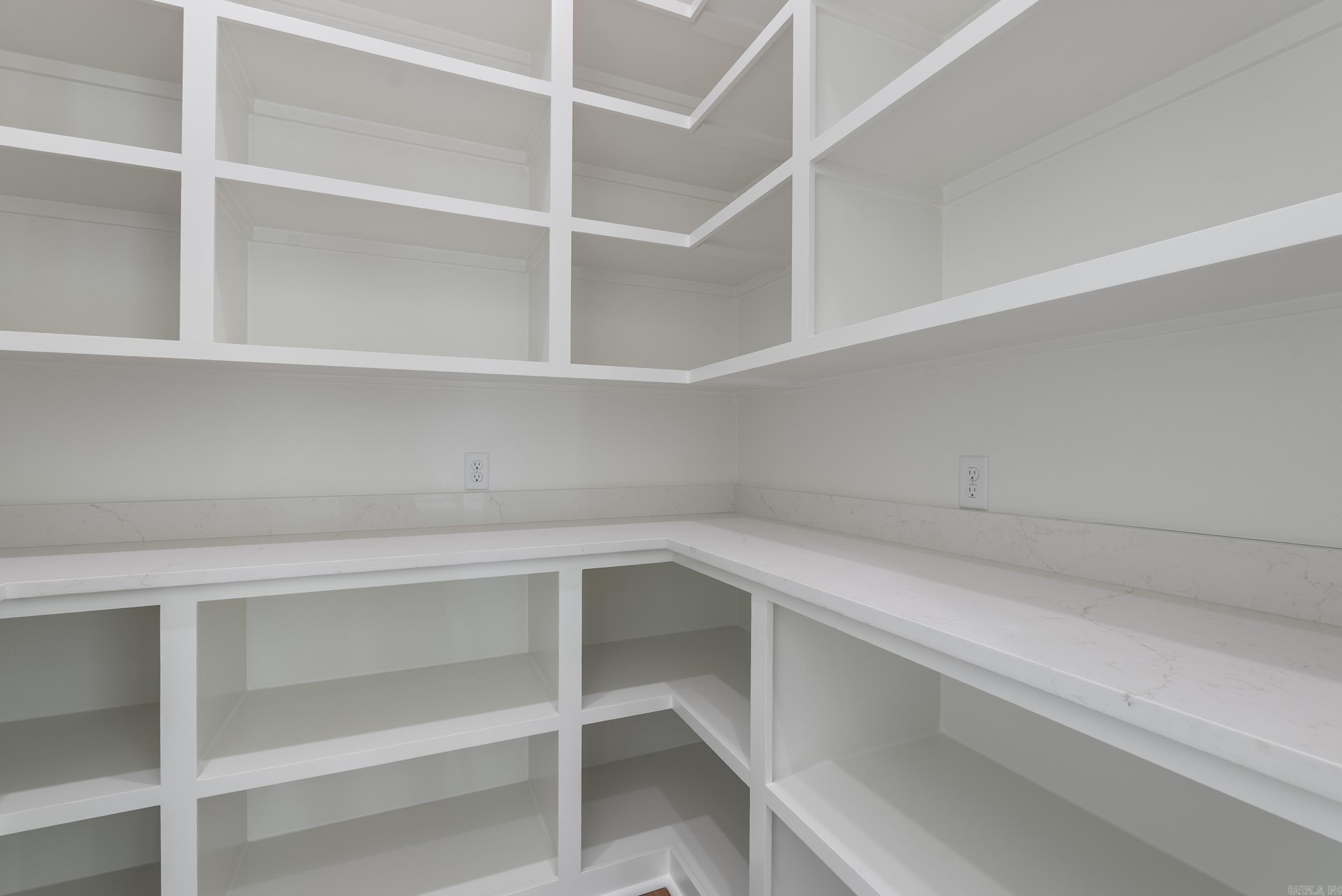 1635 Southwinds Drive