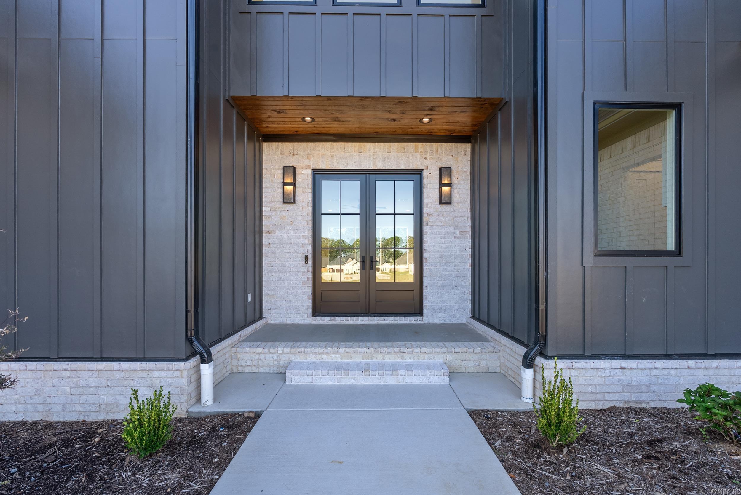 1635 Southwinds Drive