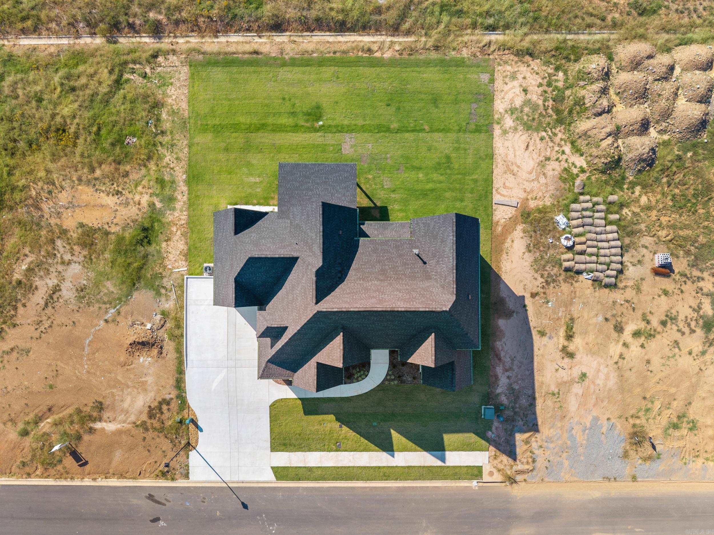 1635 Southwinds Drive