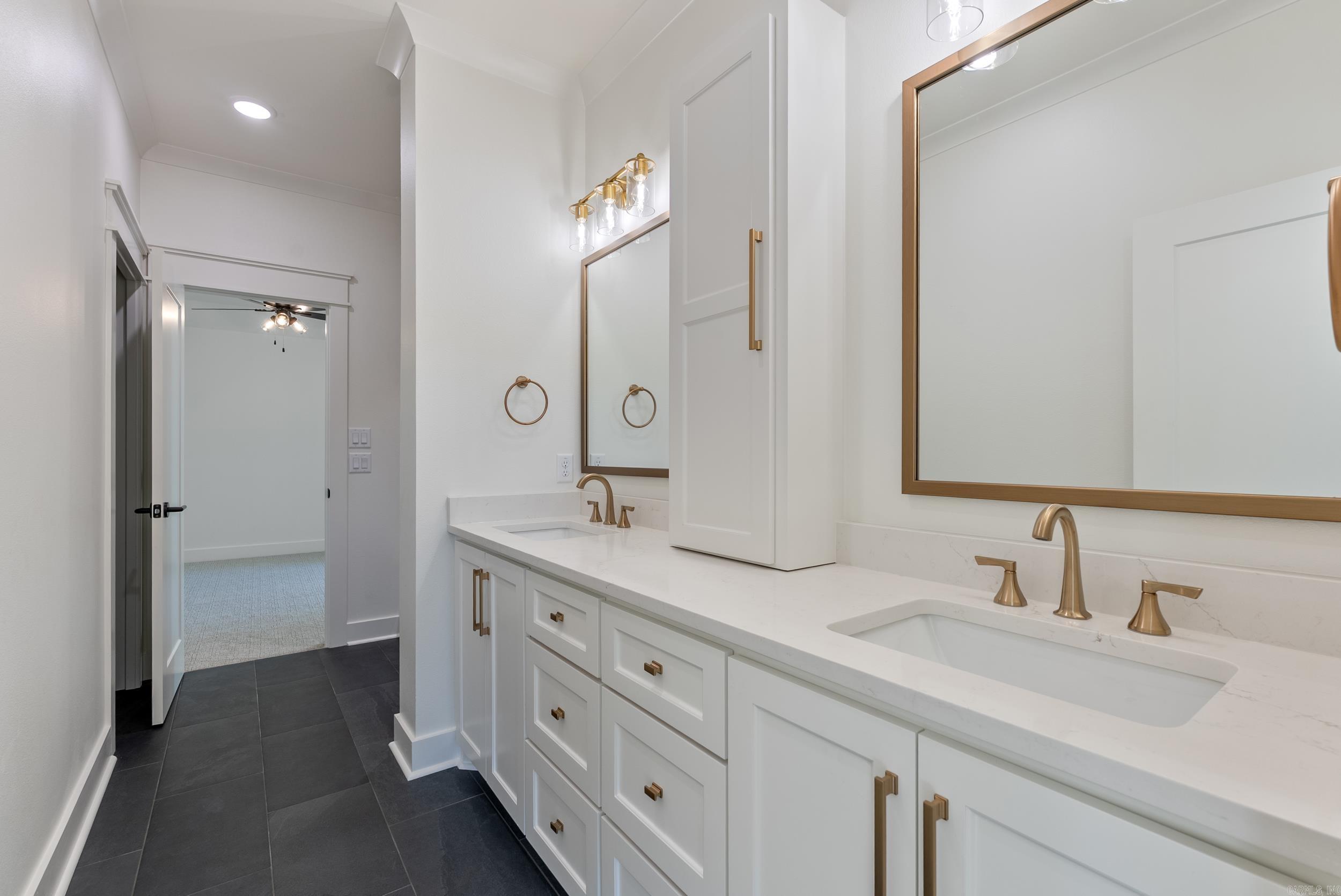 1635 Southwinds Drive