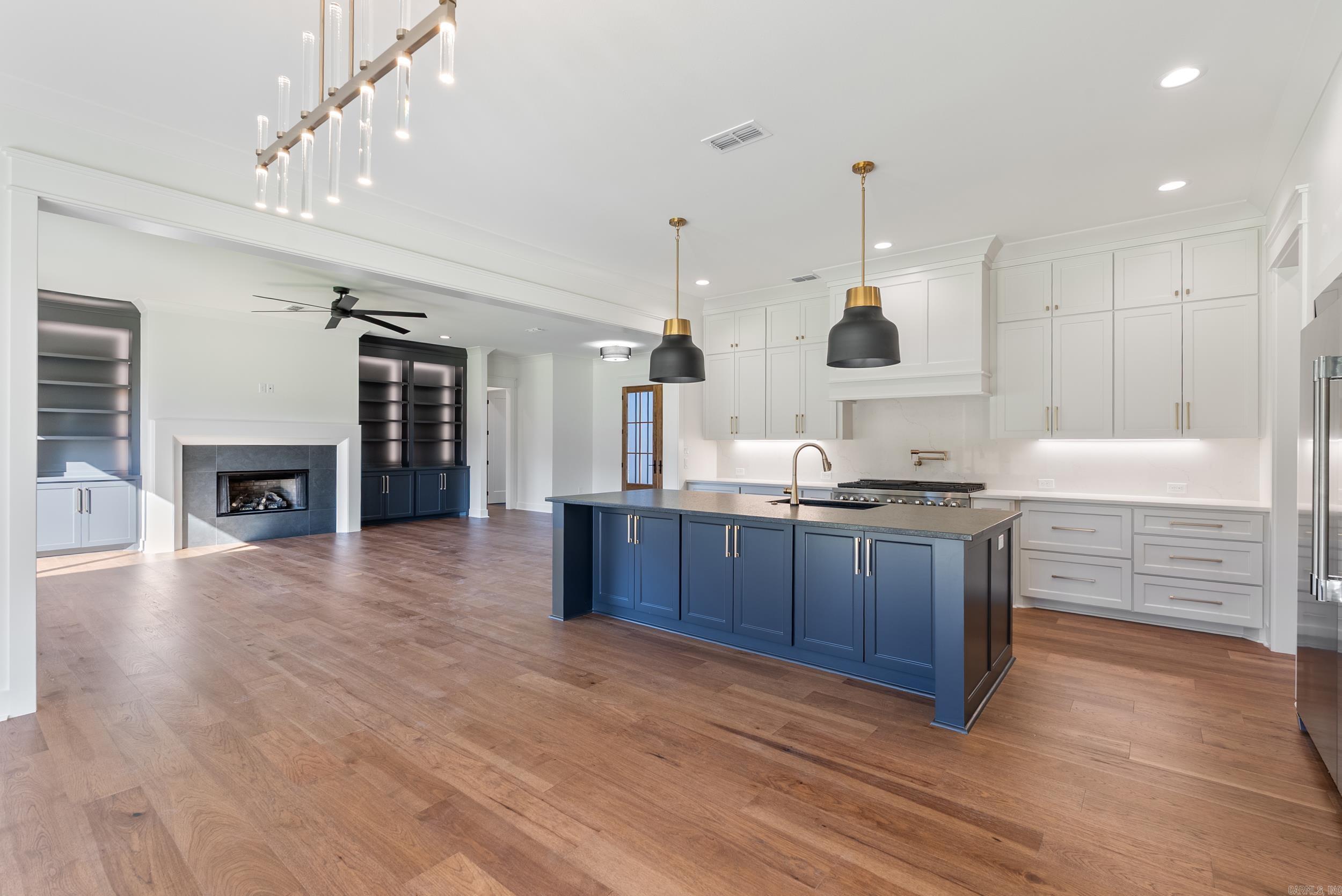 1635 Southwinds Drive