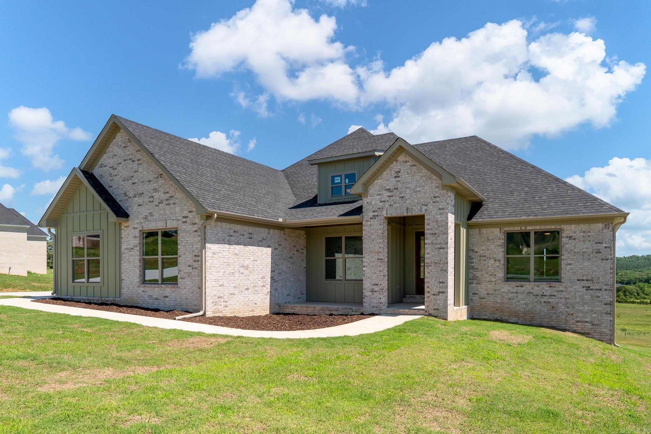 272 Castleberry Road