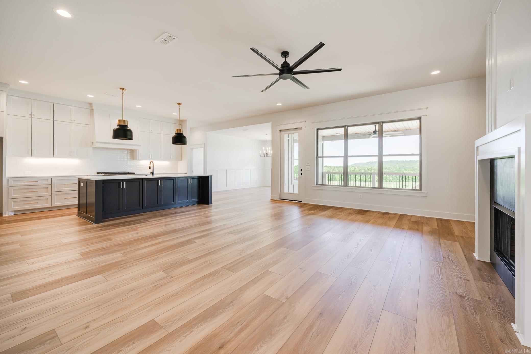 272 Castleberry Road