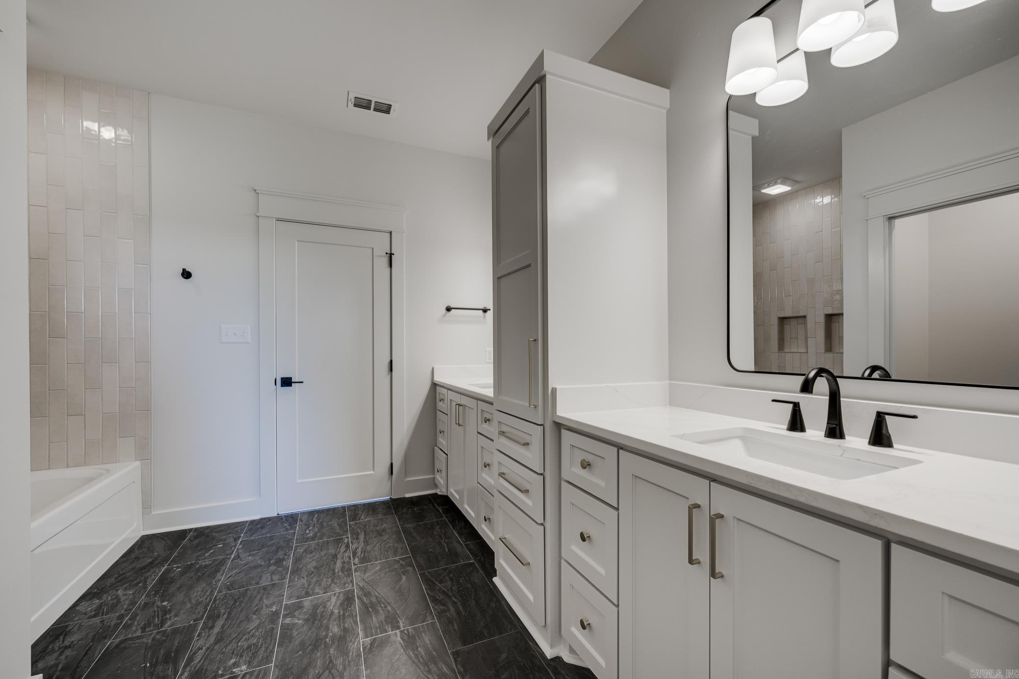 272 Castleberry Road